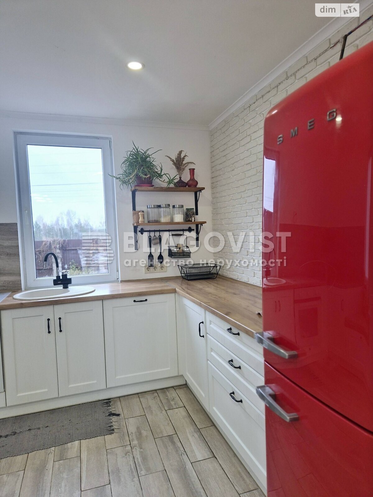 двухэтажный дом беседка, 130 кв. м, кирпич. Продажа в Новоселках фото 1 двухэтажный дом беседка, 130 кв. м, кирпич. Продажа в Новоселках фото 1