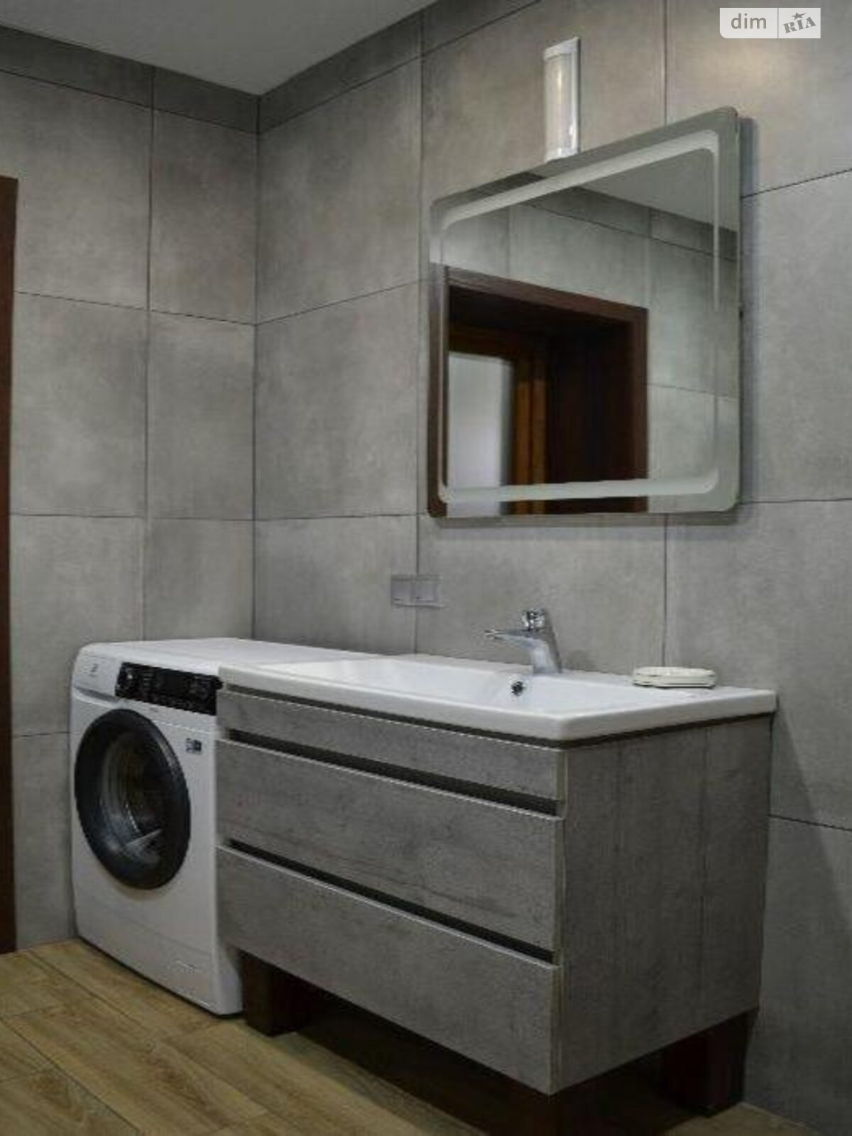 двухэтажный дом, 140 кв. м, сруб. Продажа в Новоселках фото 1 двухэтажный дом, 140 кв. м, сруб. Продажа в Новоселках фото 1