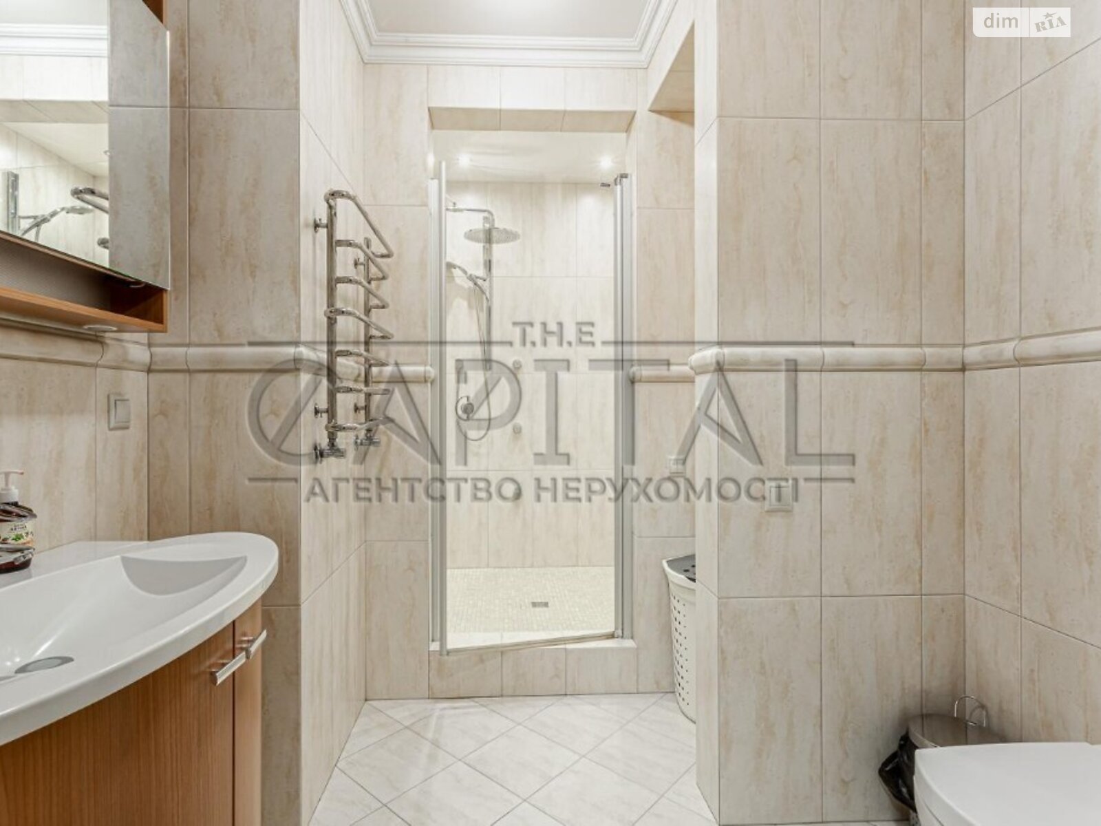 чотириповерховий будинок, 1429 кв. м, цегла. Продаж у Новосілках фото 1 чотириповерховий будинок, 1429 кв. м, цегла. Продаж у Новосілках фото 1