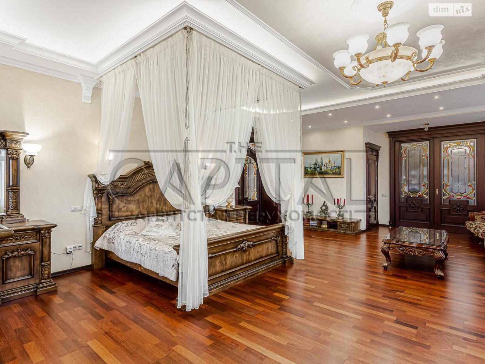 чотириповерховий будинок з верандою, 589 кв. м, цегла. Продаж у Новосілках фото 1 чотириповерховий будинок з верандою, 589 кв. м, цегла. Продаж у Новосілках фото 1