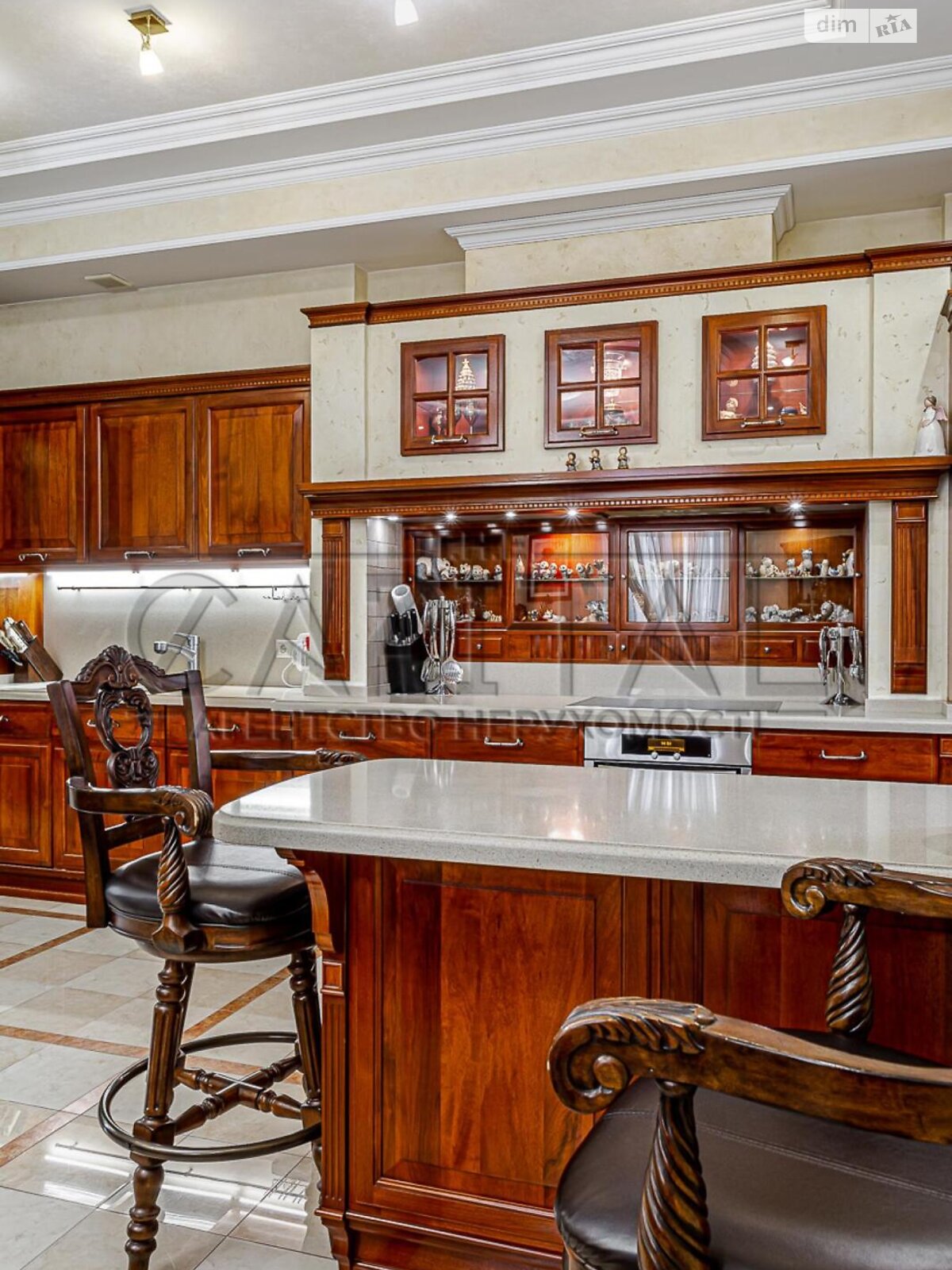 чотириповерховий будинок з верандою, 589 кв. м, цегла. Продаж у Новосілках фото 1 чотириповерховий будинок з верандою, 589 кв. м, цегла. Продаж у Новосілках фото 1