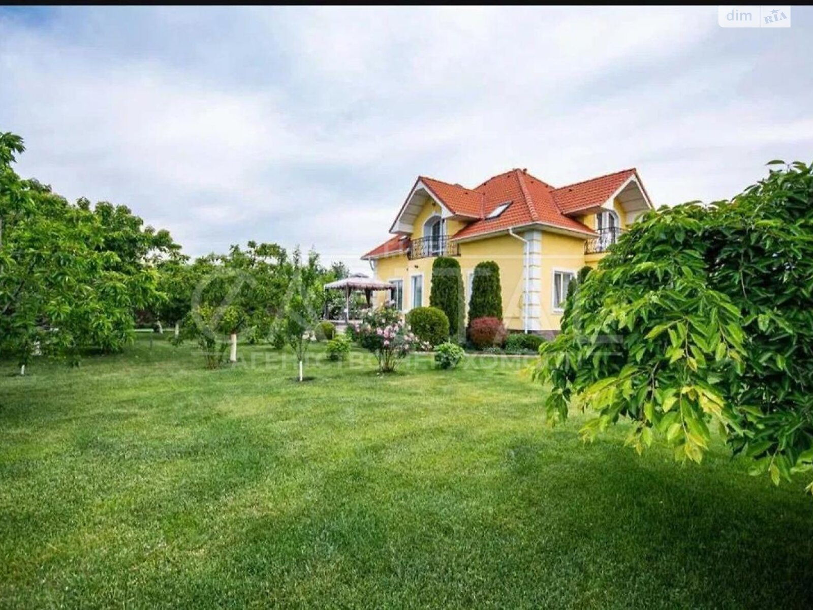 двоповерховий будинок, 250 кв. м, цегла. Продаж у Новосілках фото 1 двоповерховий будинок, 250 кв. м, цегла. Продаж у Новосілках фото 1
