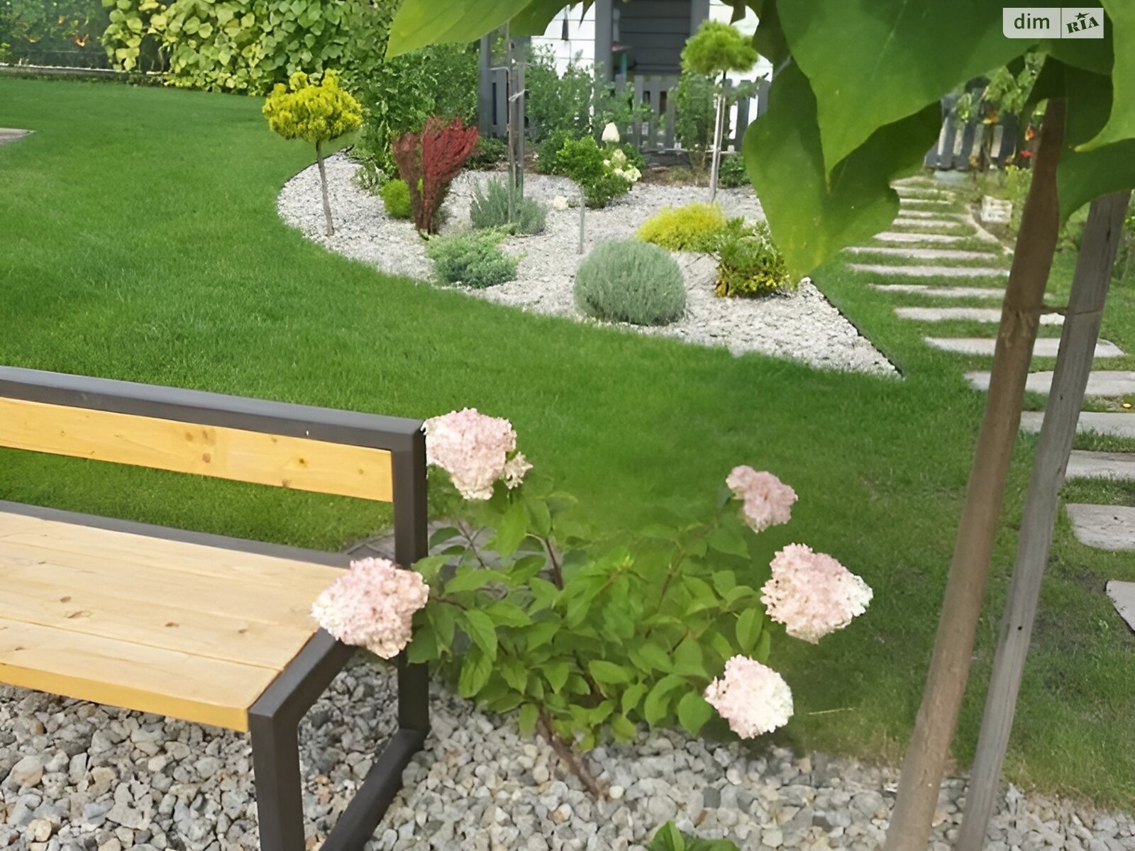 двоповерховий будинок з гаражем, 250 кв. м, кирпич. Продаж у Новосілках фото 1 двоповерховий будинок з гаражем, 250 кв. м, кирпич. Продаж у Новосілках фото 1