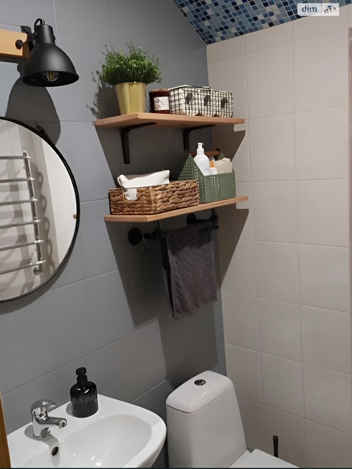 двоповерховий будинок з гаражем, 250 кв. м, кирпич. Продаж у Новосілках фото 1 двоповерховий будинок з гаражем, 250 кв. м, кирпич. Продаж у Новосілках фото 1
