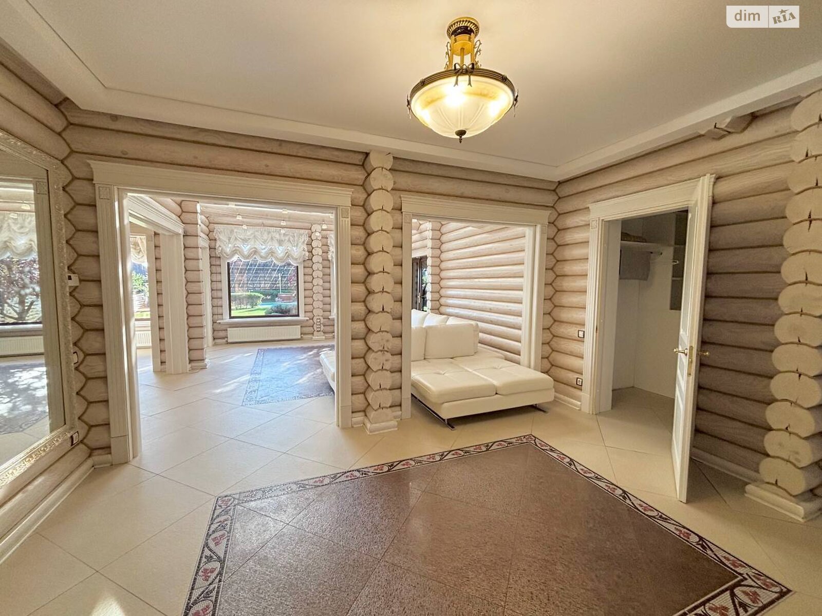 двоповерховий будинок з гаражем, 229 кв. м, зруб. Продаж у Новоселівці фото 1