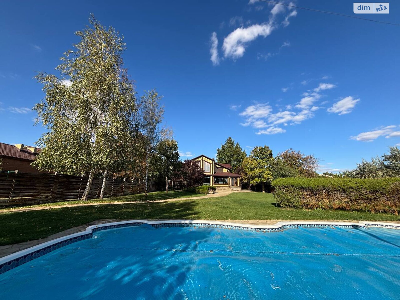 двоповерховий будинок з гаражем, 229 кв. м, зруб. Продаж у Новоселівці фото 1