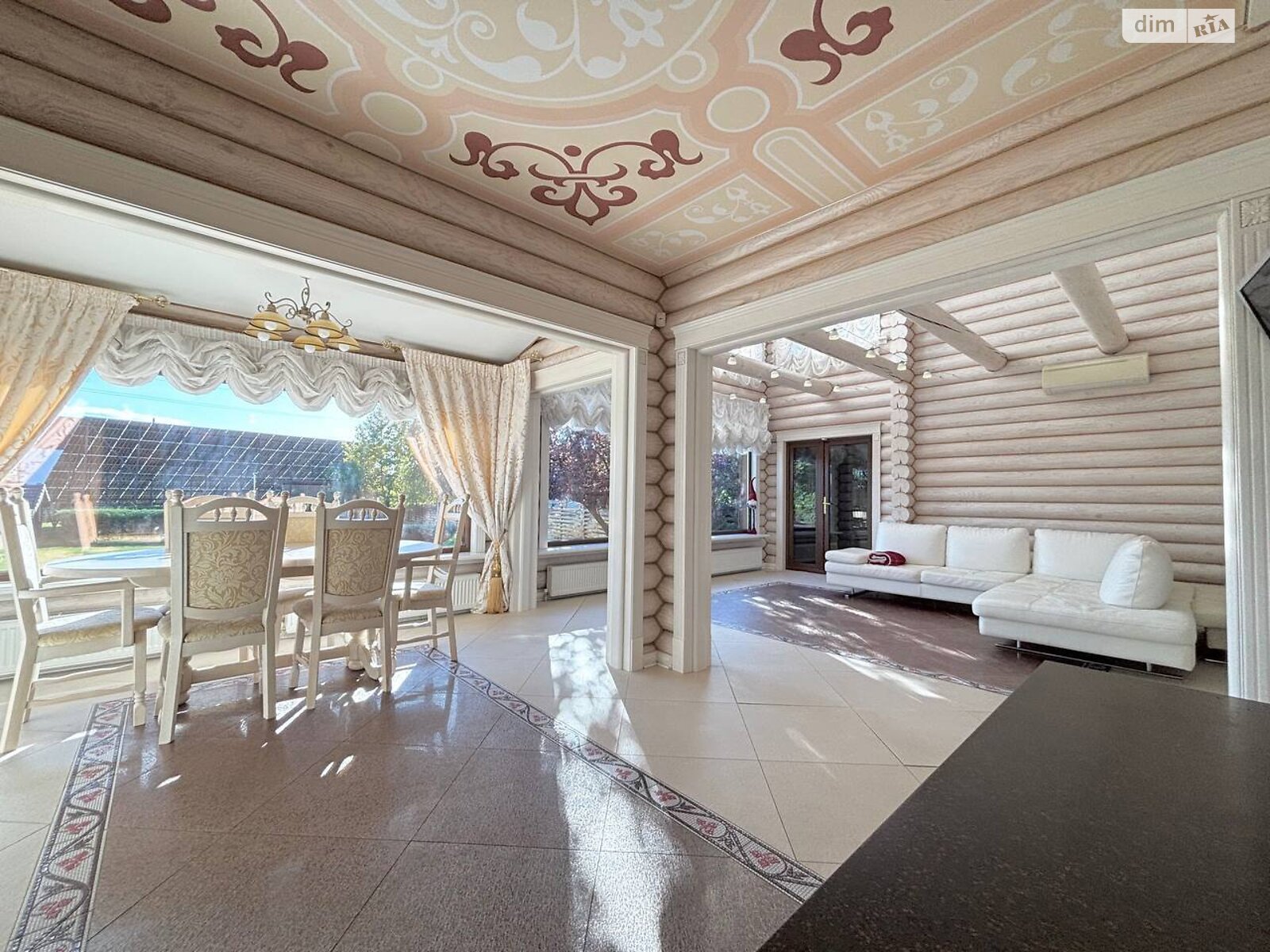 двоповерховий будинок з гаражем, 229 кв. м, зруб. Продаж у Новоселівці фото 1