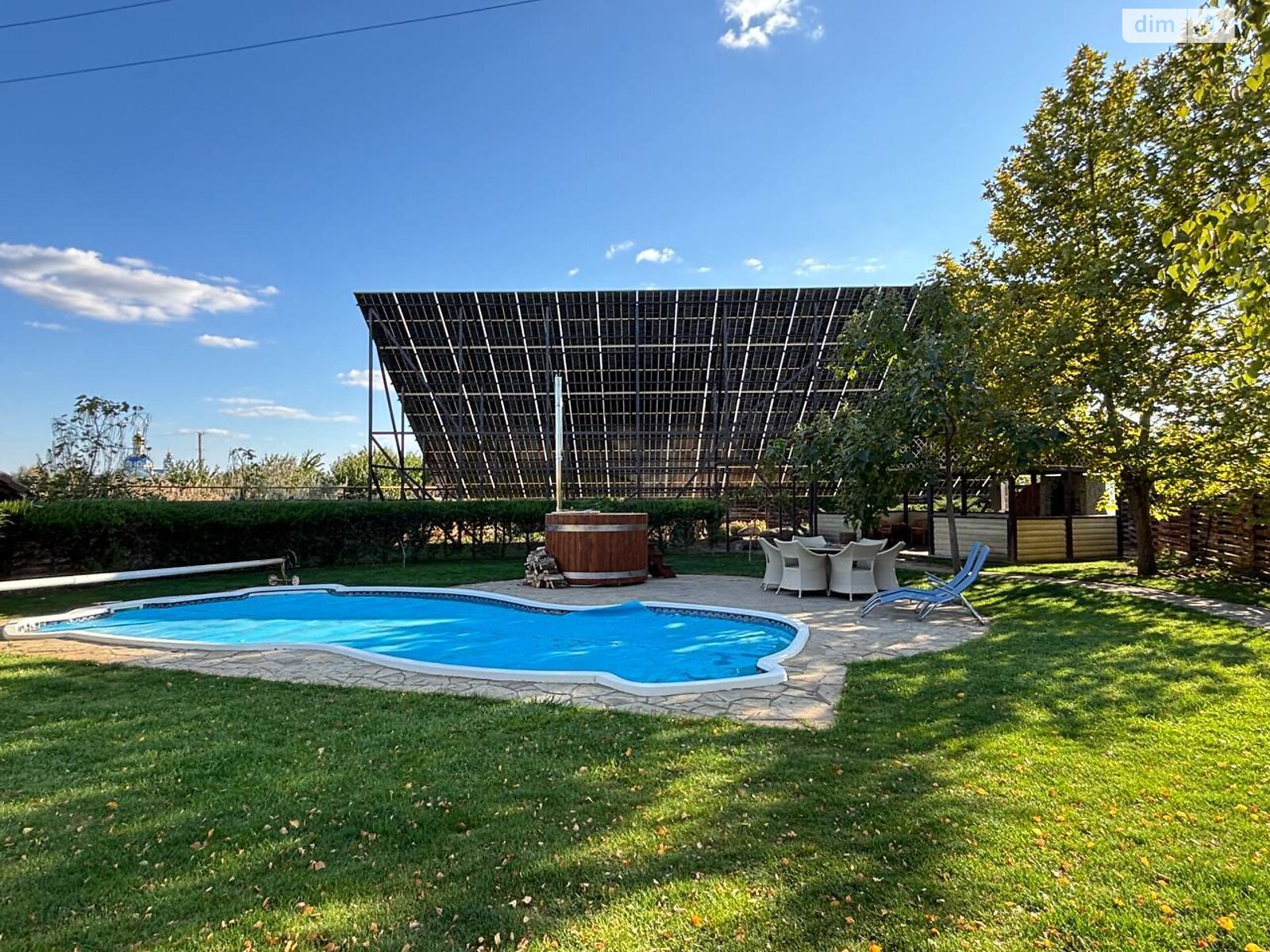 двоповерховий будинок з гаражем, 229 кв. м, зруб. Продаж у Новоселівці фото 1