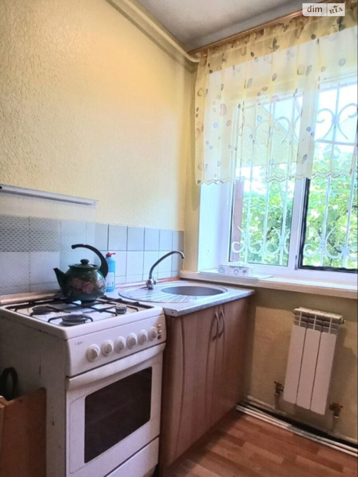 двухэтажный дом веранда, 92 кв. м, кирпич. Продажа в Новоселовке фото 1