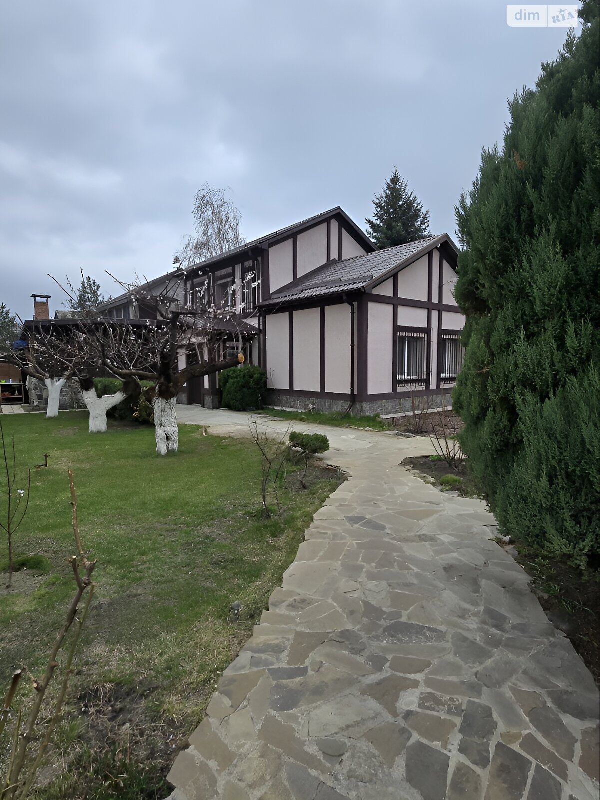 двухэтажный дом беседка, 80.6 кв. м, кирпич. Продажа в Новоселовке фото 1 двухэтажный дом беседка, 80.6 кв. м, кирпич. Продажа в Новоселовке фото 1