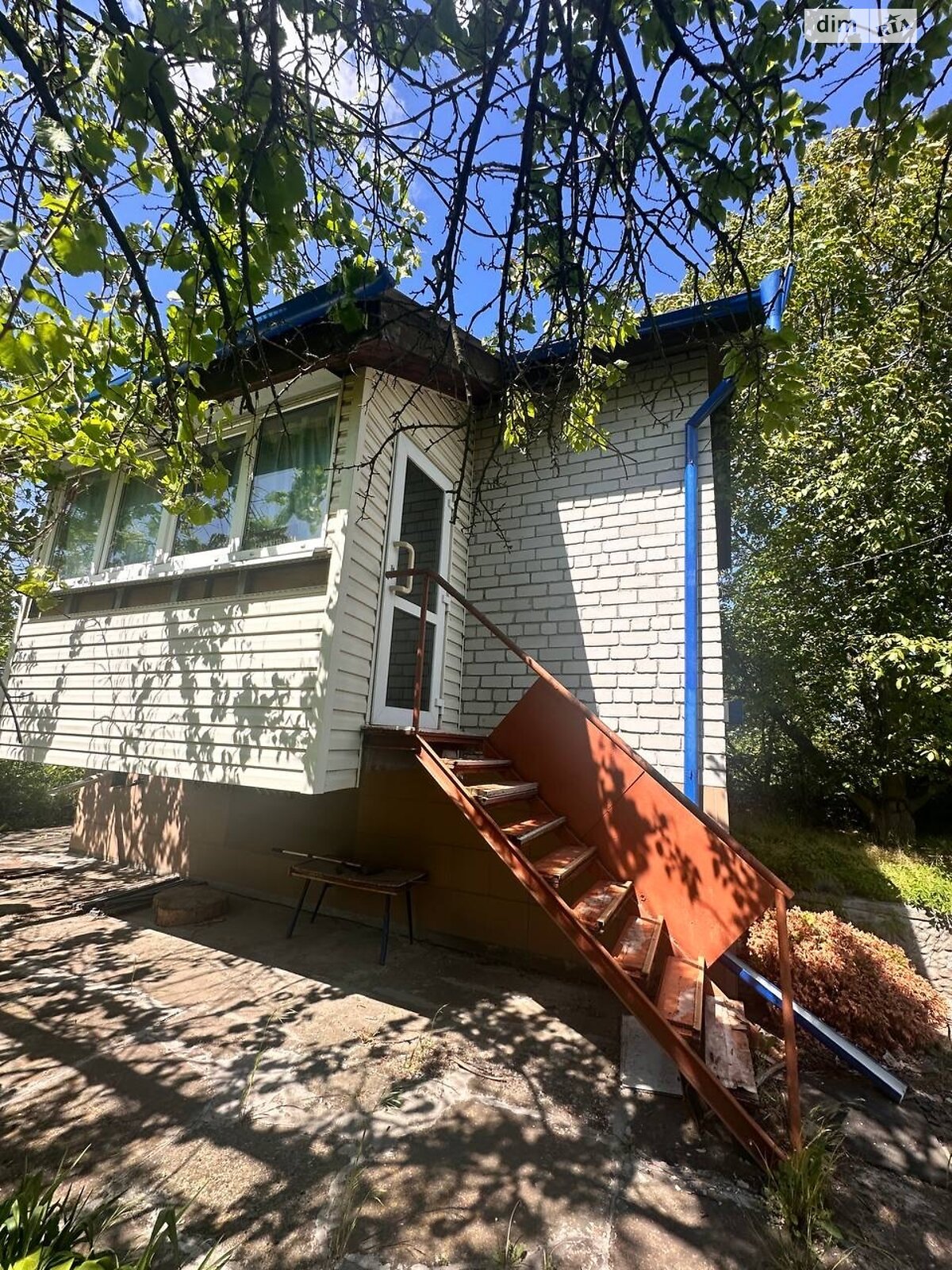 двухэтажный дом с верандой, 51 кв. м, кирпич. Продажа в Новоселовке фото 1 двухэтажный дом с верандой, 51 кв. м, кирпич. Продажа в Новоселовке фото 1