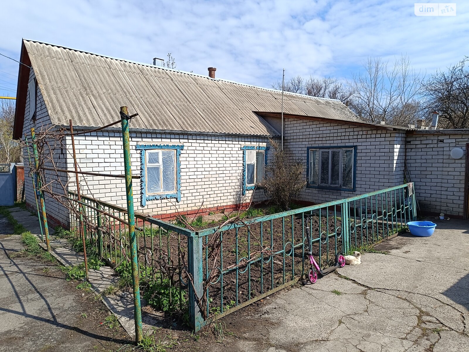 одноповерховий будинок з гаражем, 94.8 кв. м, цегла. Продаж у Новотроїцьке фото 1 одноповерховий будинок з гаражем, 94.8 кв. м, цегла. Продаж у Новотроїцьке фото 1