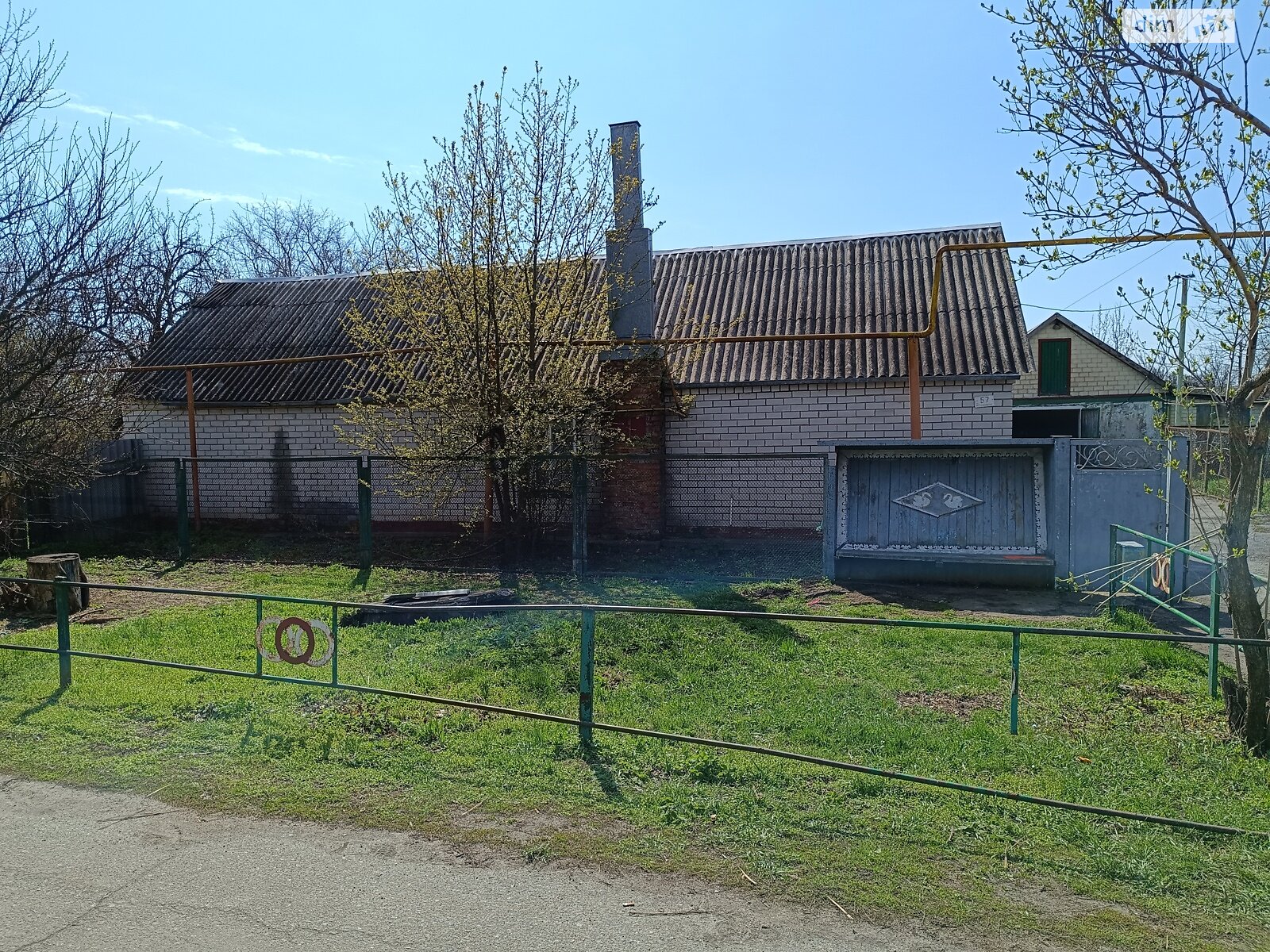 одноповерховий будинок з гаражем, 94.8 кв. м, цегла. Продаж у Новотроїцьке фото 1 одноповерховий будинок з гаражем, 94.8 кв. м, цегла. Продаж у Новотроїцьке фото 1