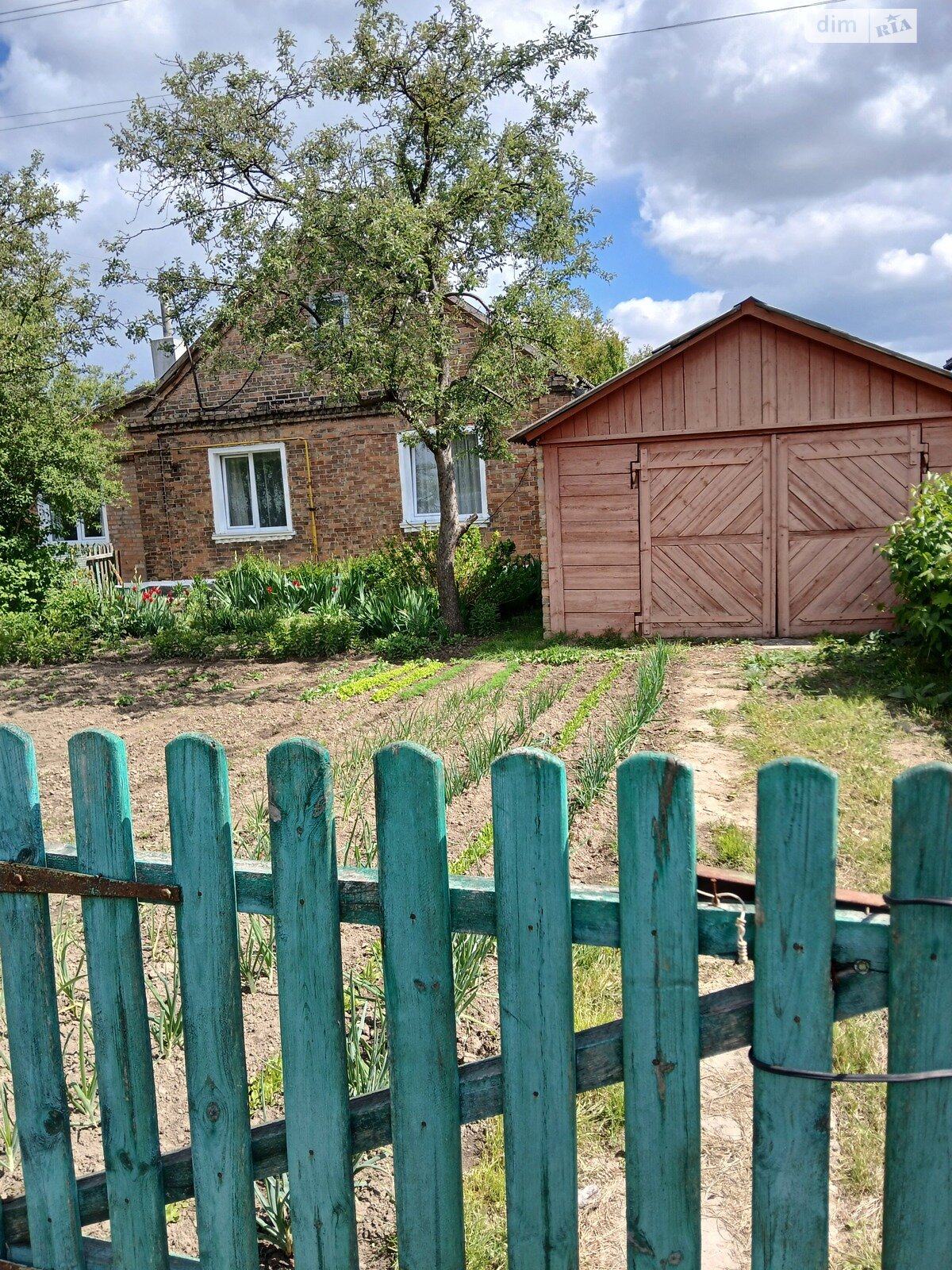 одноэтажный дом с гаражом, 86 кв. м, кирпич. Продажа в Нововолынске район Нововолынск фото 1 одноэтажный дом с гаражом, 86 кв. м, кирпич. Продажа в Нововолынске район Нововолынск фото 1