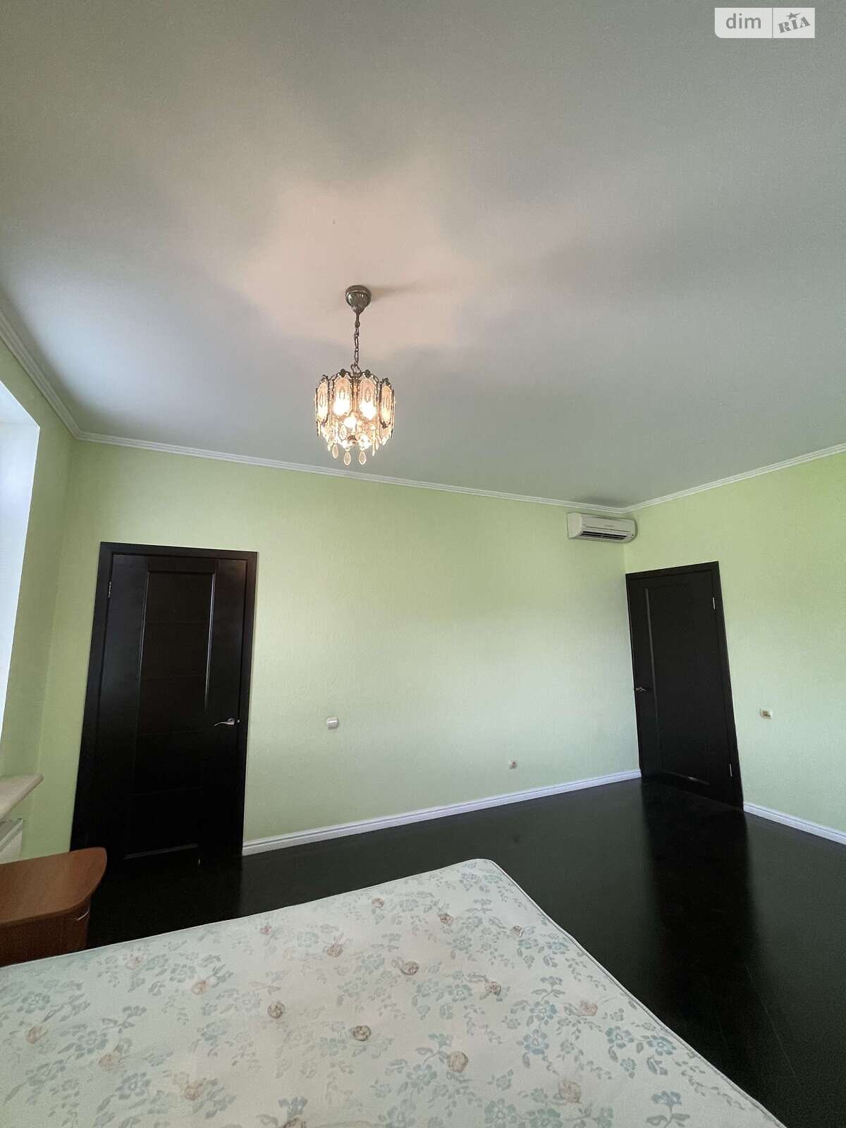трехэтажный дом с балконом, 500 кв. м, пеноблок. Продажа в Новых Безрадичах фото 1 трехэтажный дом с балконом, 500 кв. м, пеноблок. Продажа в Новых Безрадичах фото 1