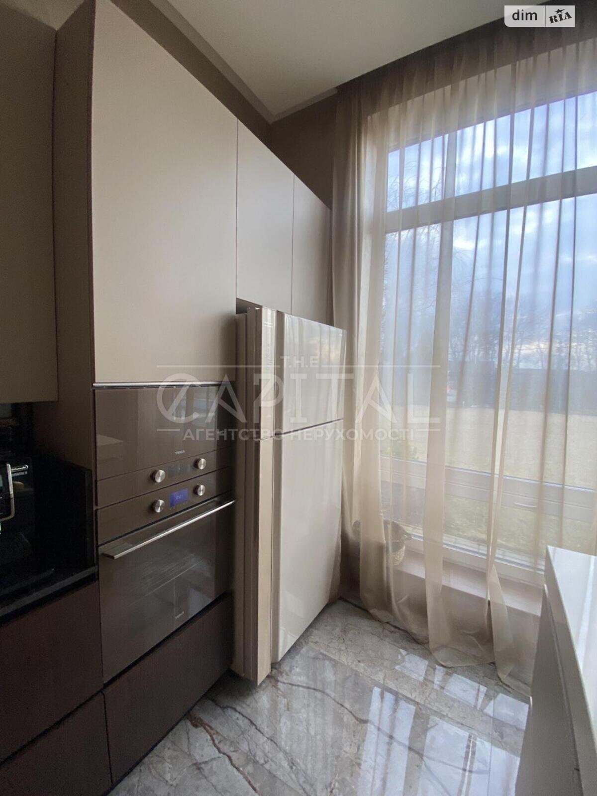 одноэтажный дом с верандой, 250 кв. м, газобетон. Продажа в Новых Безрадичах фото 1 одноэтажный дом с верандой, 250 кв. м, газобетон. Продажа в Новых Безрадичах фото 1