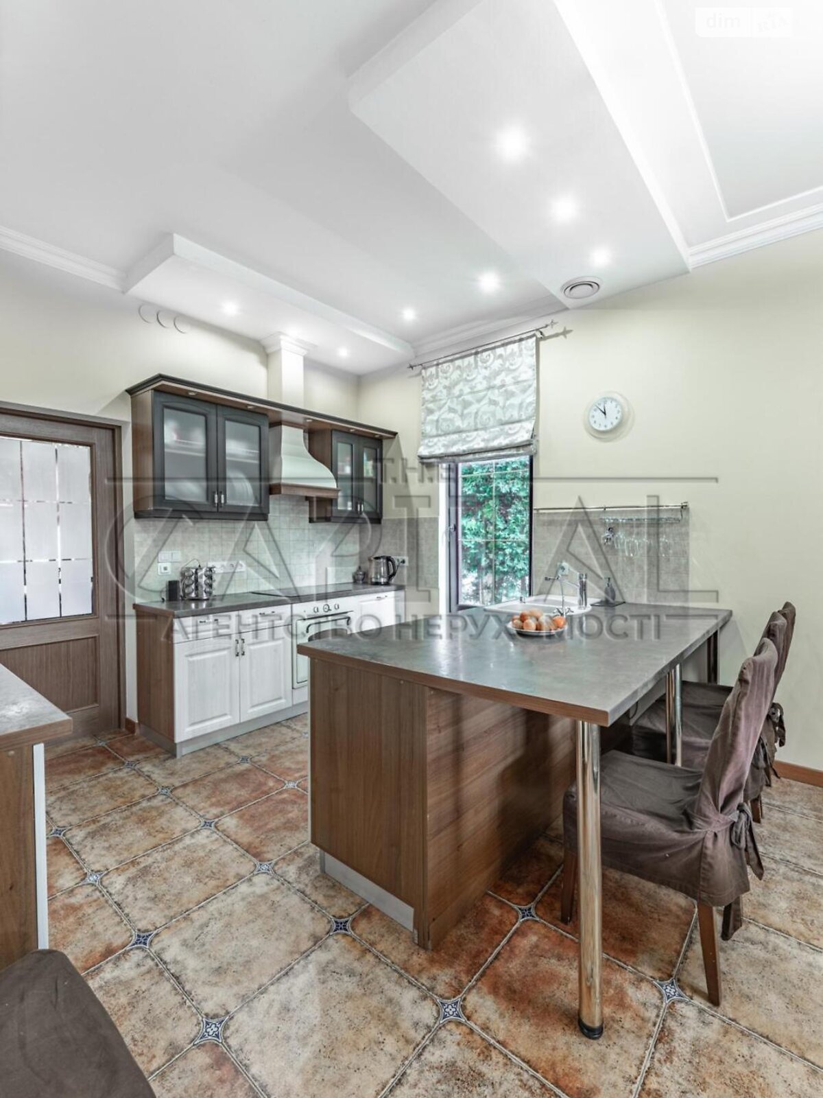 двухэтажный дом с гаражом, 244.9 кв. м, кирпич. Продажа в Новых Безрадичах фото 1 двухэтажный дом с гаражом, 244.9 кв. м, кирпич. Продажа в Новых Безрадичах фото 1
