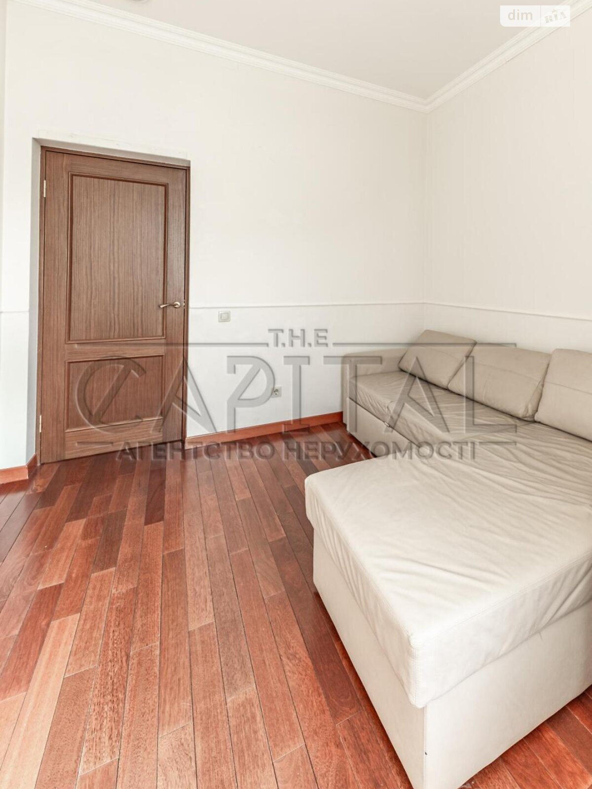 двухэтажный дом с гаражом, 244.9 кв. м, кирпич. Продажа в Новых Безрадичах фото 1 двухэтажный дом с гаражом, 244.9 кв. м, кирпич. Продажа в Новых Безрадичах фото 1