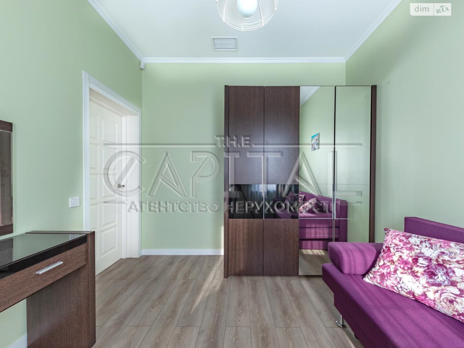 двоповерховий будинок, 132.2 кв. м, цегла. Продаж у Нових Безрадичах фото 1 двоповерховий будинок, 132.2 кв. м, цегла. Продаж у Нових Безрадичах фото 1