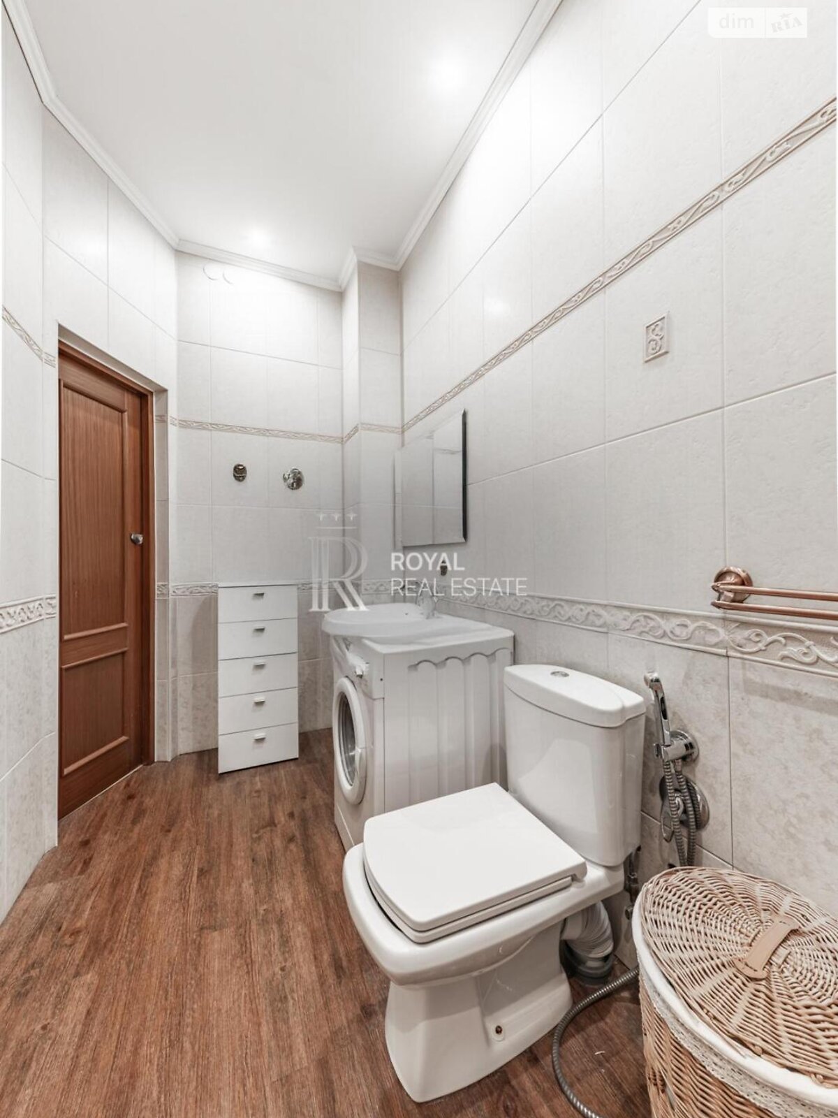 двоповерховий будинок з гаражем, 245 кв. м, цегла. Продаж у Нових Безрадичах фото 1 двоповерховий будинок з гаражем, 245 кв. м, цегла. Продаж у Нових Безрадичах фото 1