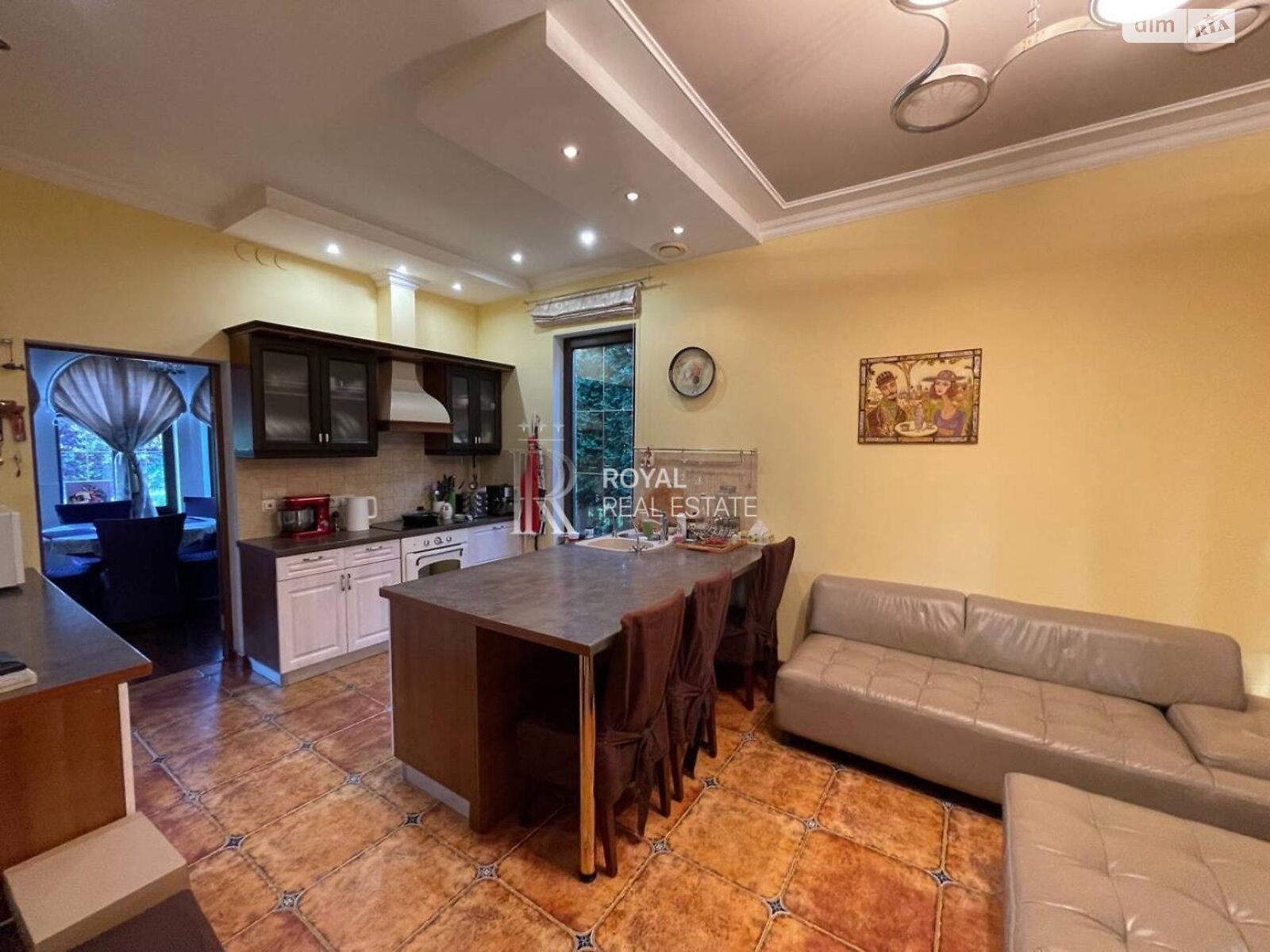 двоповерховий будинок з гаражем, 245 кв. м, цегла. Продаж у Нових Безрадичах фото 1 двоповерховий будинок з гаражем, 245 кв. м, цегла. Продаж у Нових Безрадичах фото 1