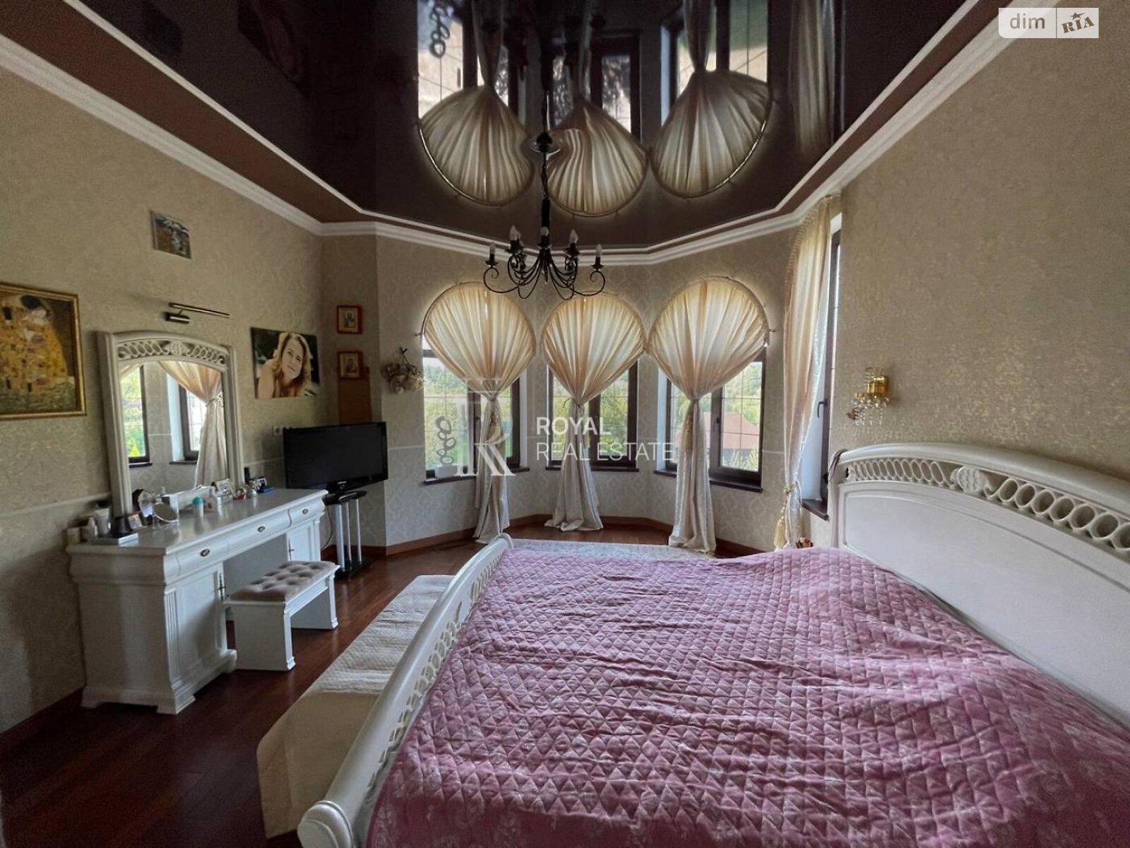 двоповерховий будинок з гаражем, 245 кв. м, цегла. Продаж у Нових Безрадичах фото 1 двоповерховий будинок з гаражем, 245 кв. м, цегла. Продаж у Нових Безрадичах фото 1