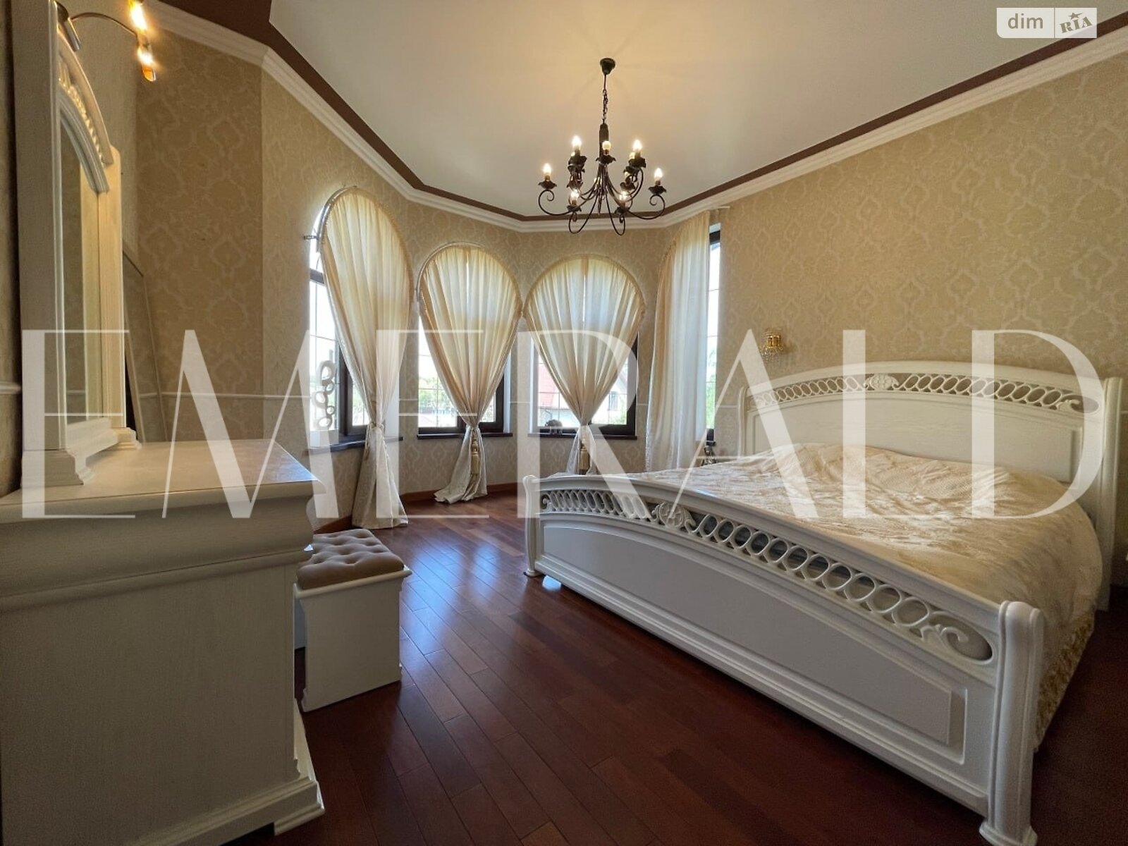 двоповерховий будинок з гаражем, 244.9 кв. м, цегла. Продаж у Нових Безрадичах фото 1 двоповерховий будинок з гаражем, 244.9 кв. м, цегла. Продаж у Нових Безрадичах фото 1