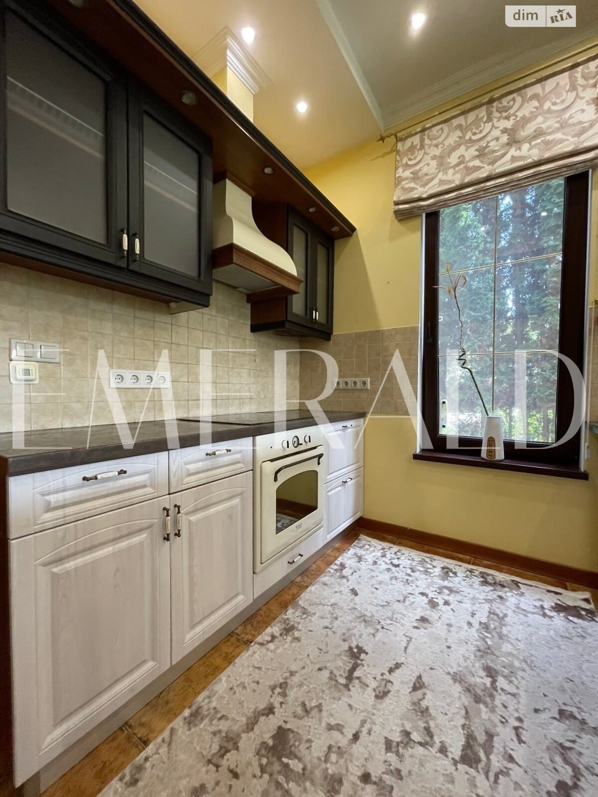 двоповерховий будинок з гаражем, 244.9 кв. м, цегла. Продаж у Нових Безрадичах фото 1 двоповерховий будинок з гаражем, 244.9 кв. м, цегла. Продаж у Нових Безрадичах фото 1