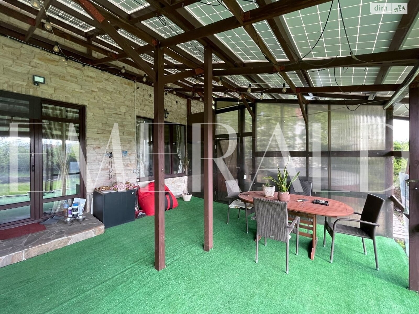 двоповерховий будинок з гаражем, 244.9 кв. м, цегла. Продаж у Нових Безрадичах фото 1 двоповерховий будинок з гаражем, 244.9 кв. м, цегла. Продаж у Нових Безрадичах фото 1