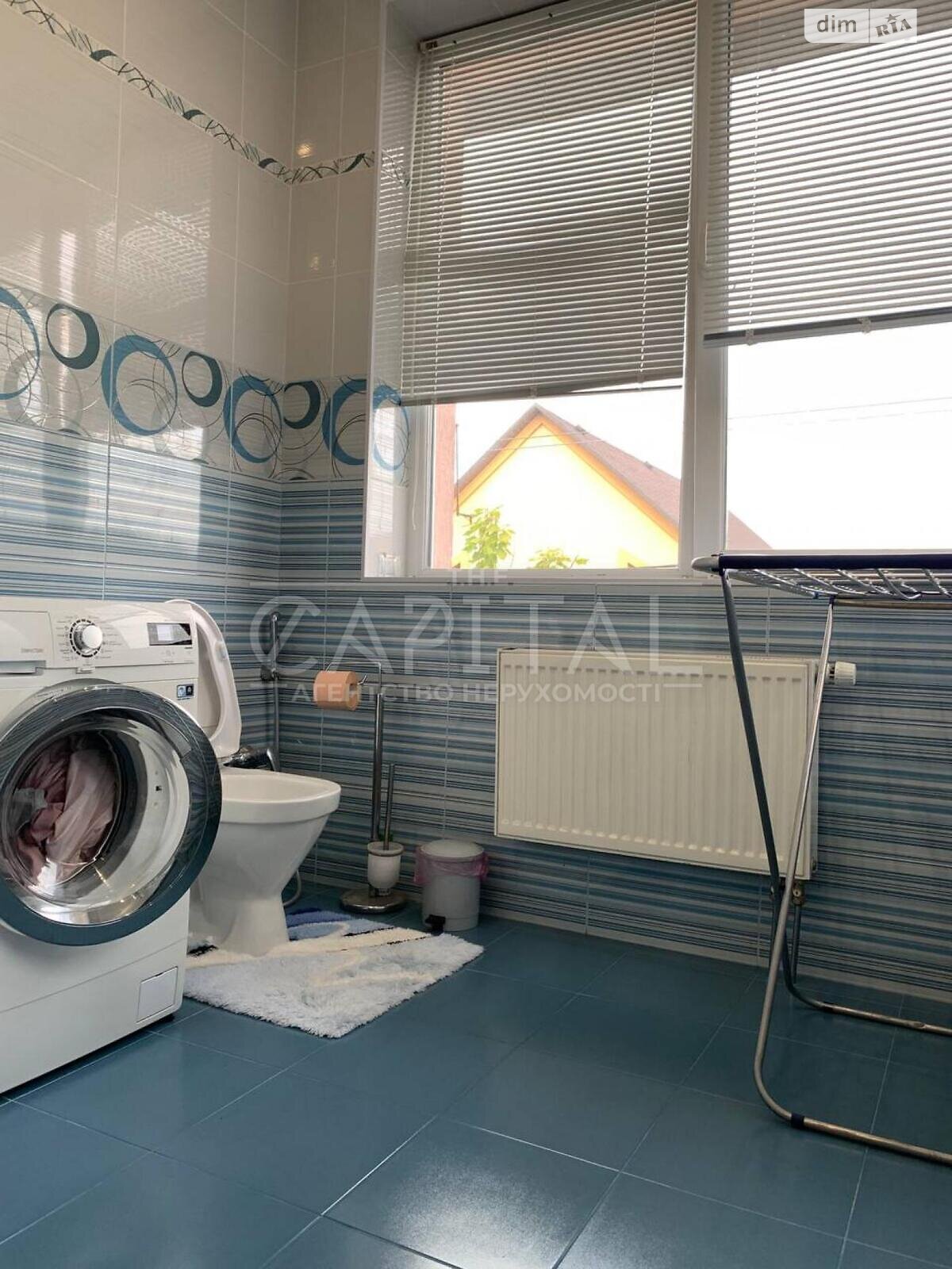 триповерховий будинок з гаражем, 375 кв. м, цегла. Продаж у Нових Безрадичах фото 1 триповерховий будинок з гаражем, 375 кв. м, цегла. Продаж у Нових Безрадичах фото 1