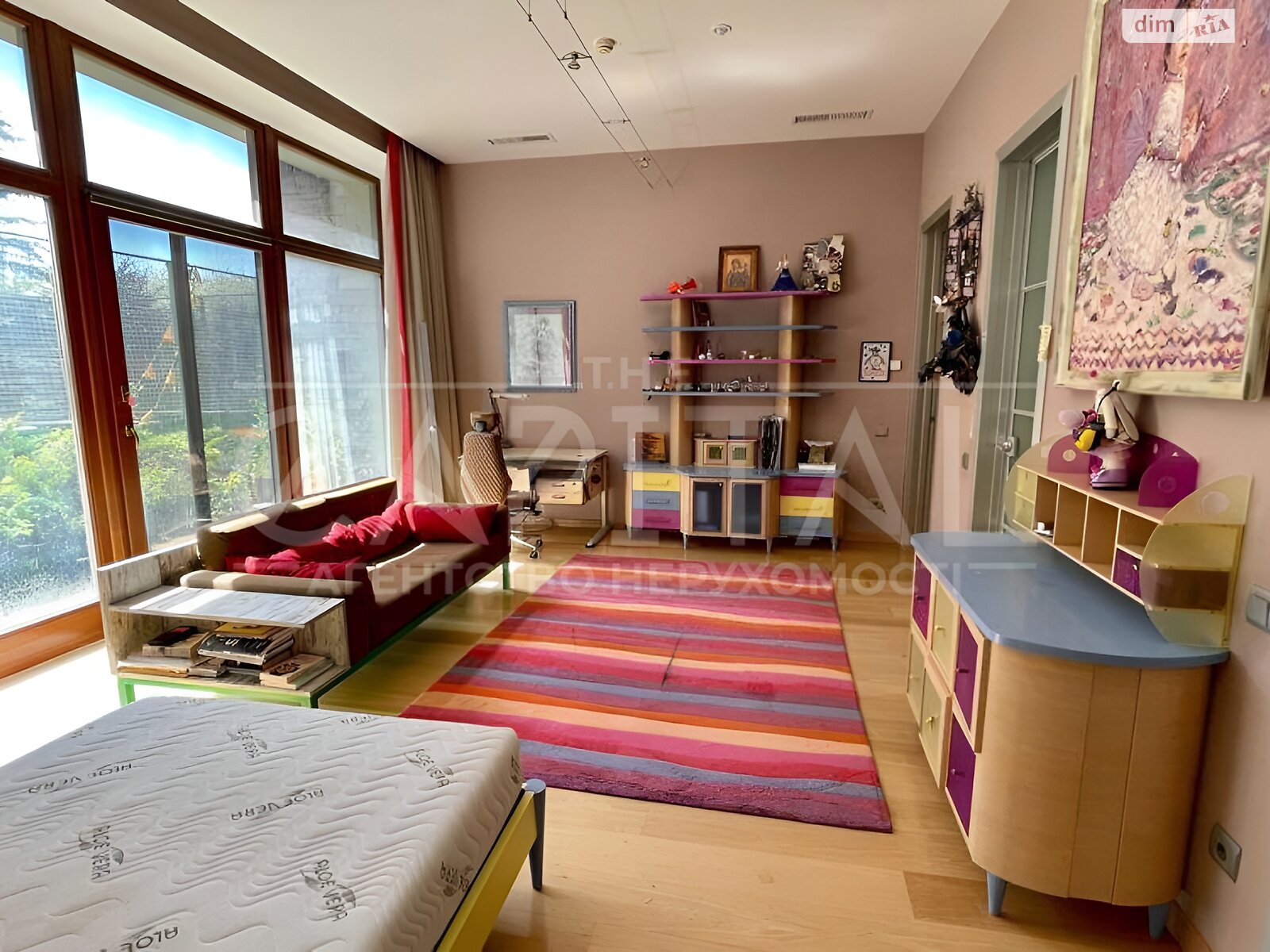 двухэтажный дом, 1252 кв. м, кирпич. Продажа в Новых Безрадичах фото 1 двухэтажный дом, 1252 кв. м, кирпич. Продажа в Новых Безрадичах фото 1