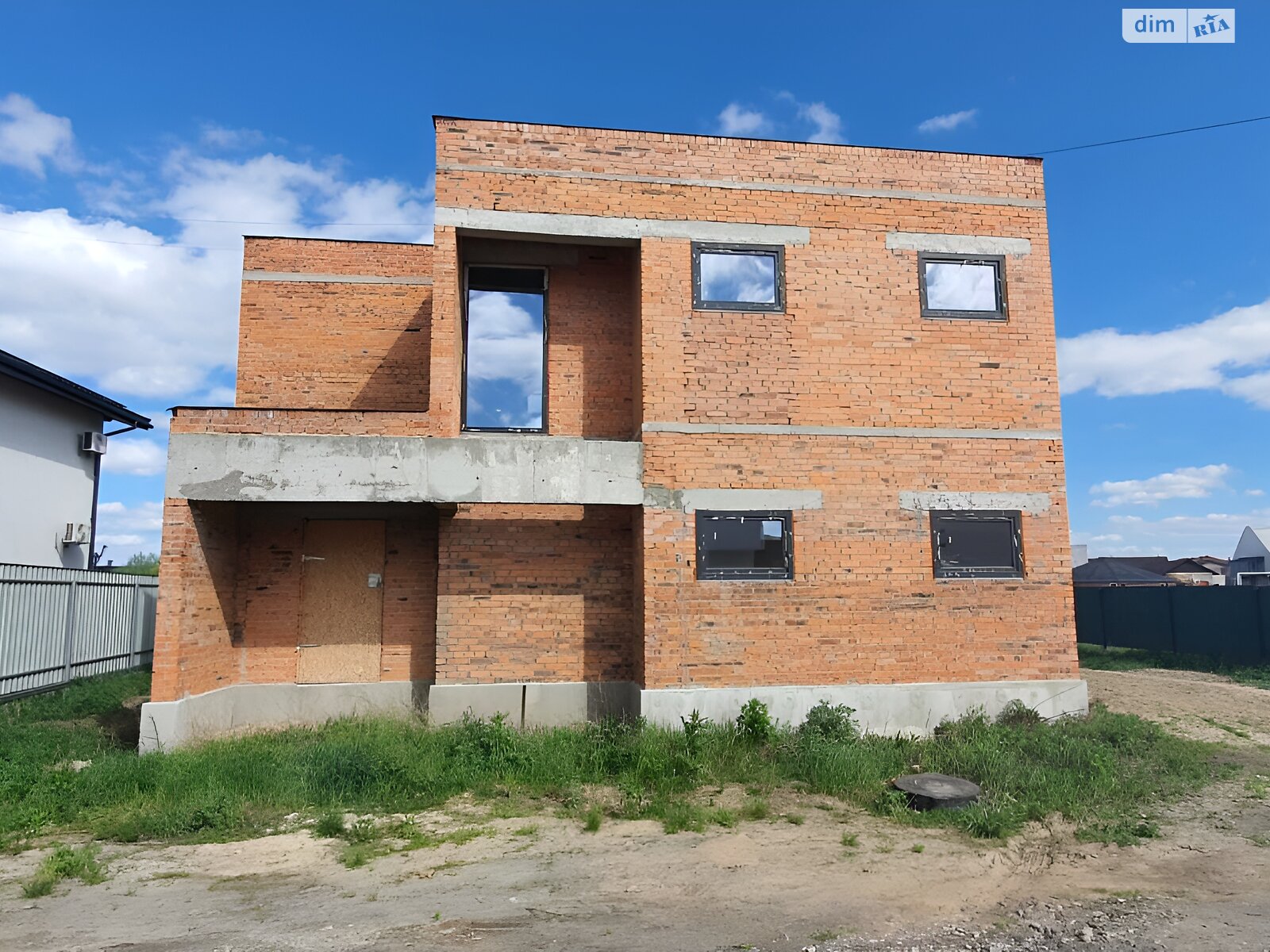 двоповерховий будинок, 210 кв. м, кирпич. Продаж у Нових Петрівцях фото 1 двоповерховий будинок, 210 кв. м, кирпич. Продаж у Нових Петрівцях фото 1