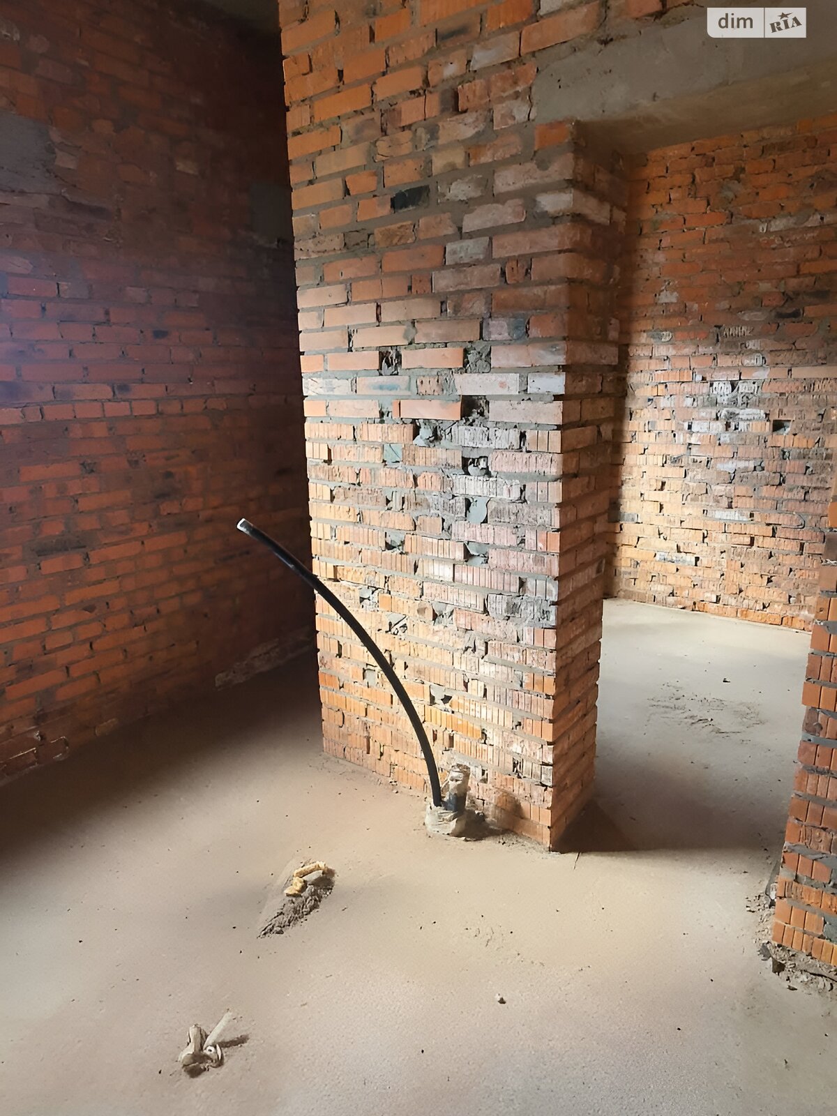 двоповерховий будинок, 210 кв. м, кирпич. Продаж у Нових Петрівцях фото 1 двоповерховий будинок, 210 кв. м, кирпич. Продаж у Нових Петрівцях фото 1