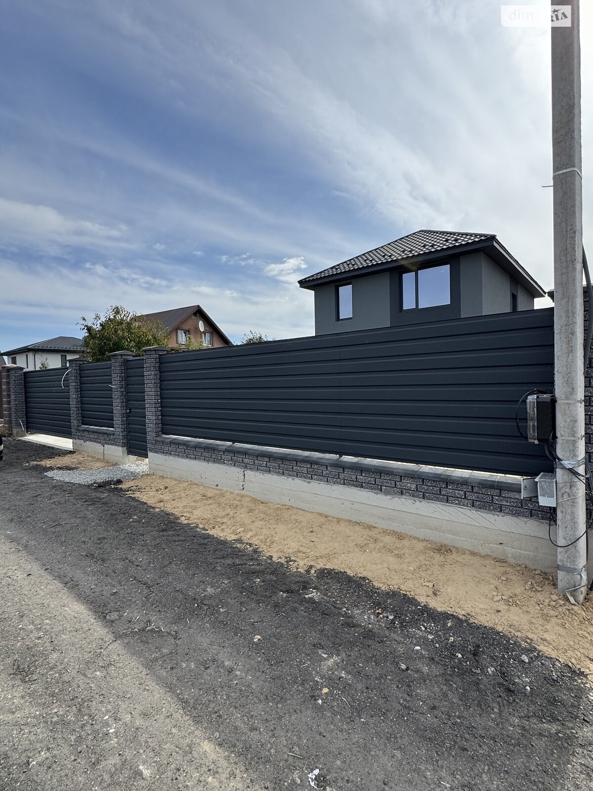 двухэтажный дом, 134 кв. м, газобетон. Продажа в Новых Петровцах фото 1