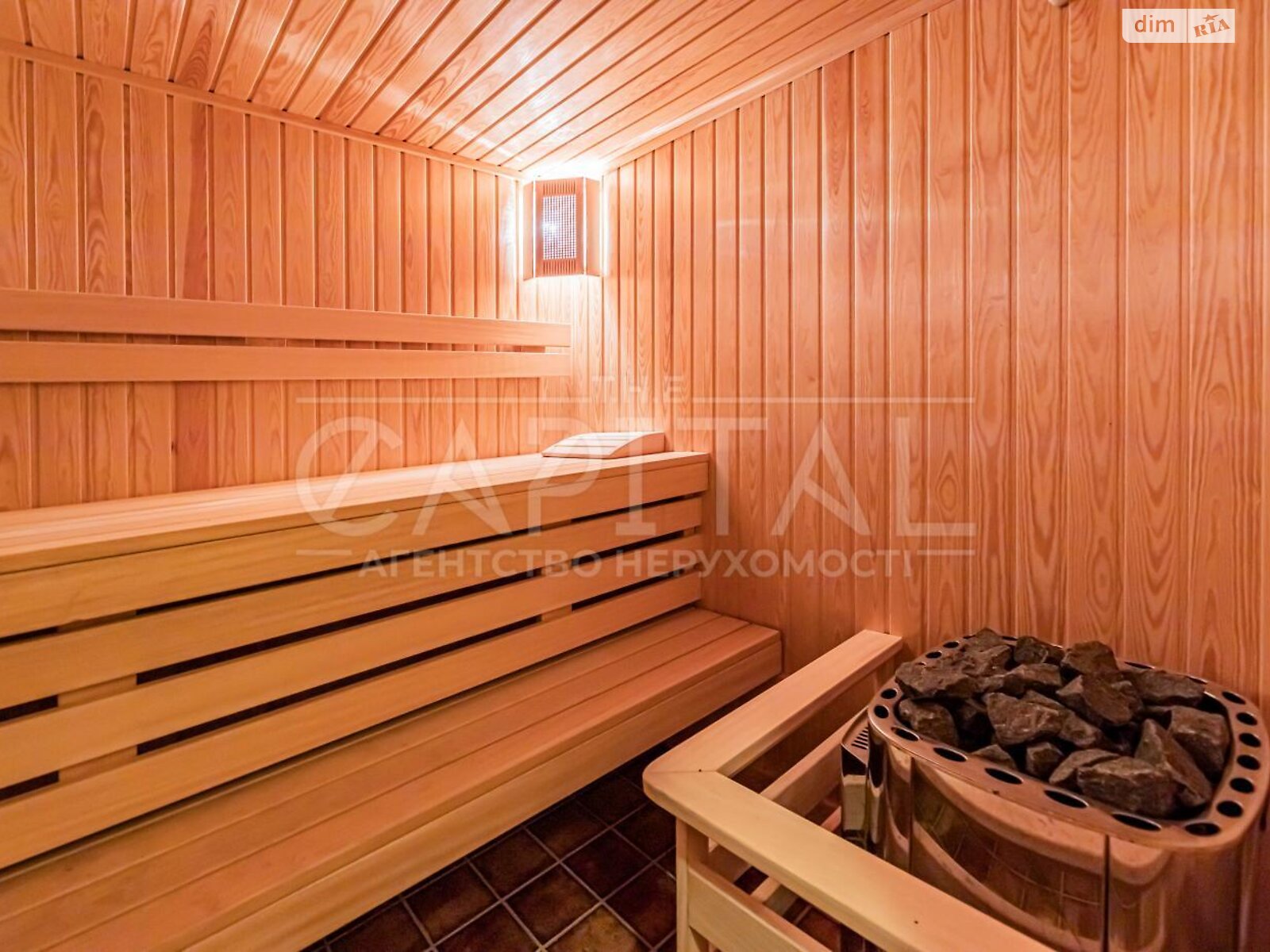 двухэтажный дом с верандой, 250 кв. м, кирпич. Продажа в Новых Петровцах фото 1 двухэтажный дом с верандой, 250 кв. м, кирпич. Продажа в Новых Петровцах фото 1