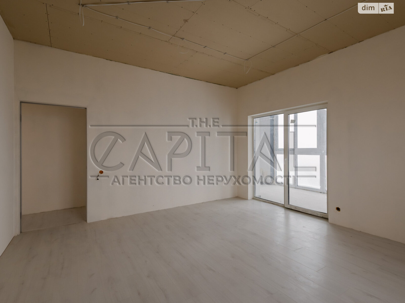 двухэтажный дом с гаражом, 206.1 кв. м, кирпич. Продажа в Новых Петровцах фото 1