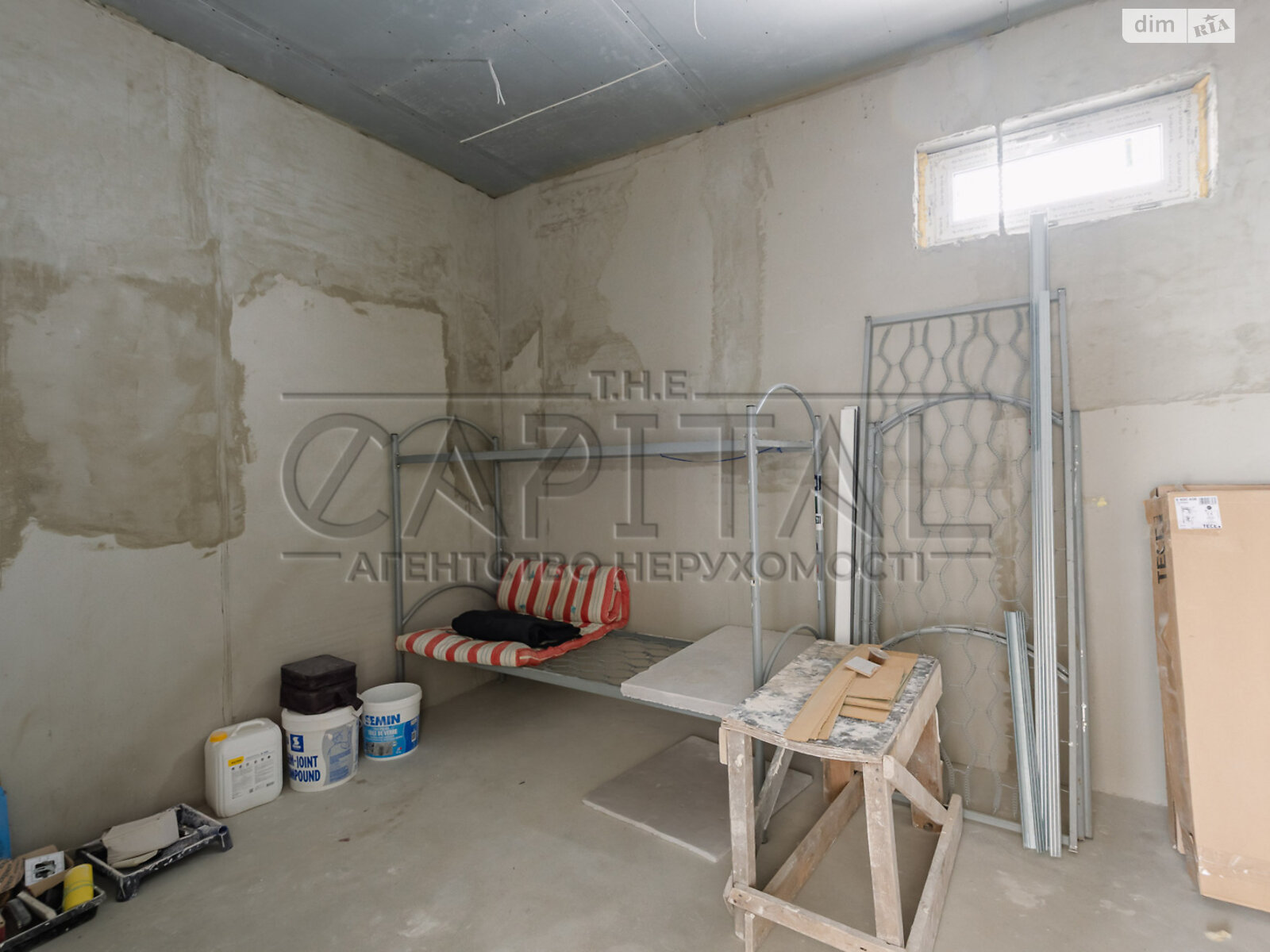 двухэтажный дом с гаражом, 206.1 кв. м, кирпич. Продажа в Новых Петровцах фото 1