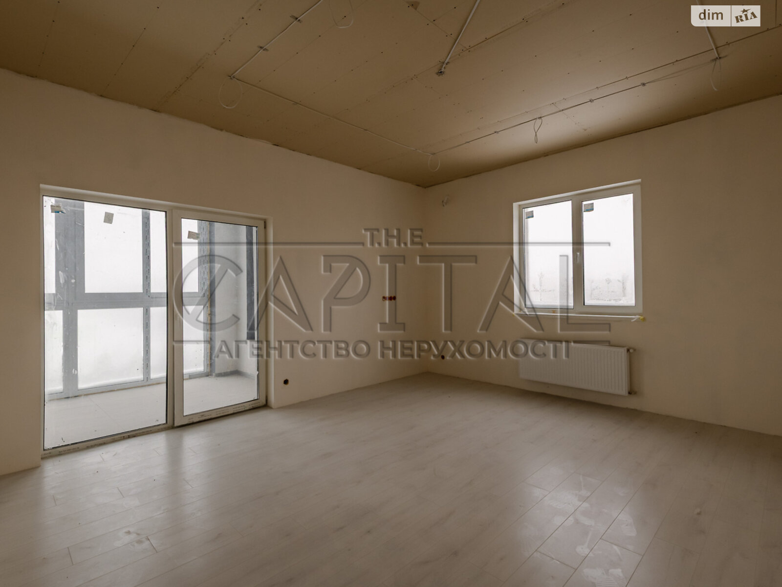 двухэтажный дом с гаражом, 206.1 кв. м, кирпич. Продажа в Новых Петровцах фото 1