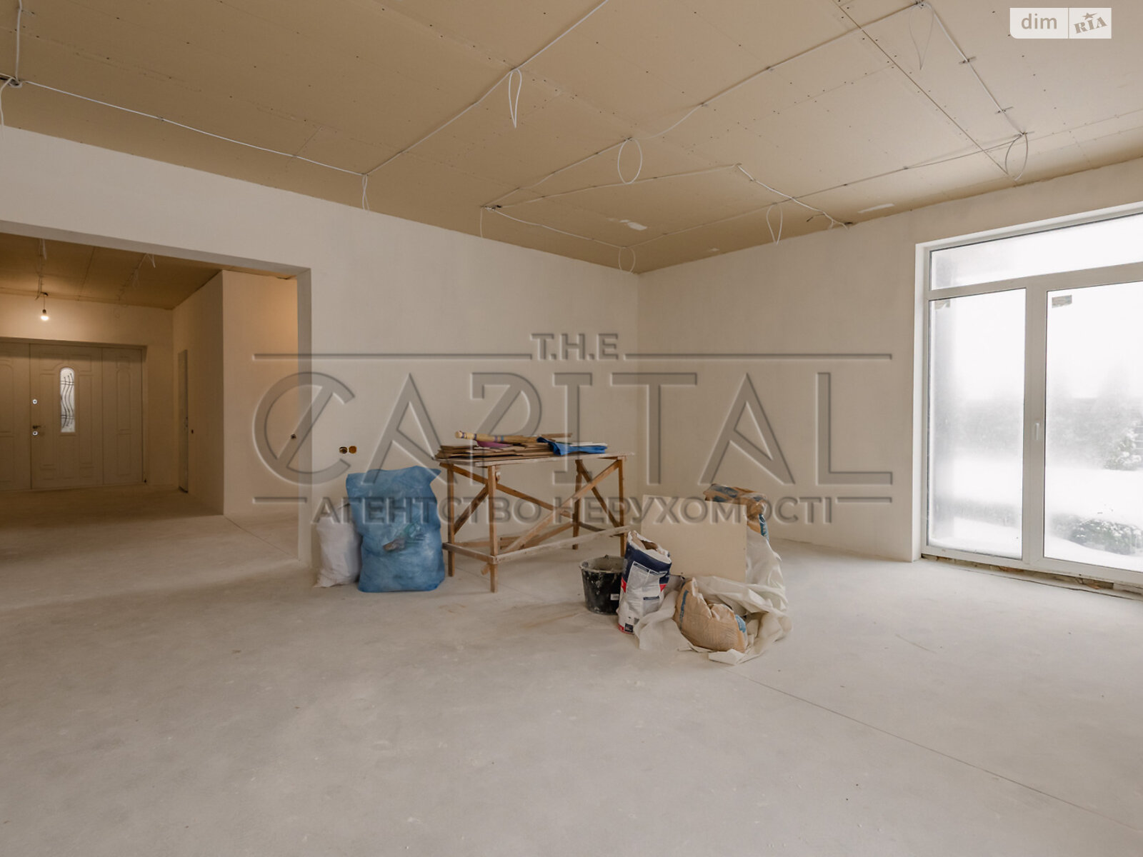 двухэтажный дом с гаражом, 206.1 кв. м, кирпич. Продажа в Новых Петровцах фото 1