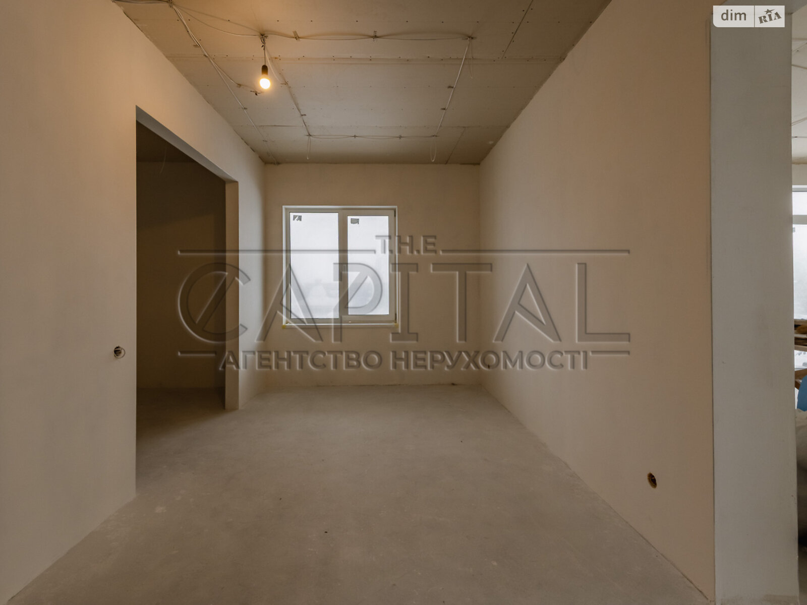 двухэтажный дом с гаражом, 206.1 кв. м, кирпич. Продажа в Новых Петровцах фото 1