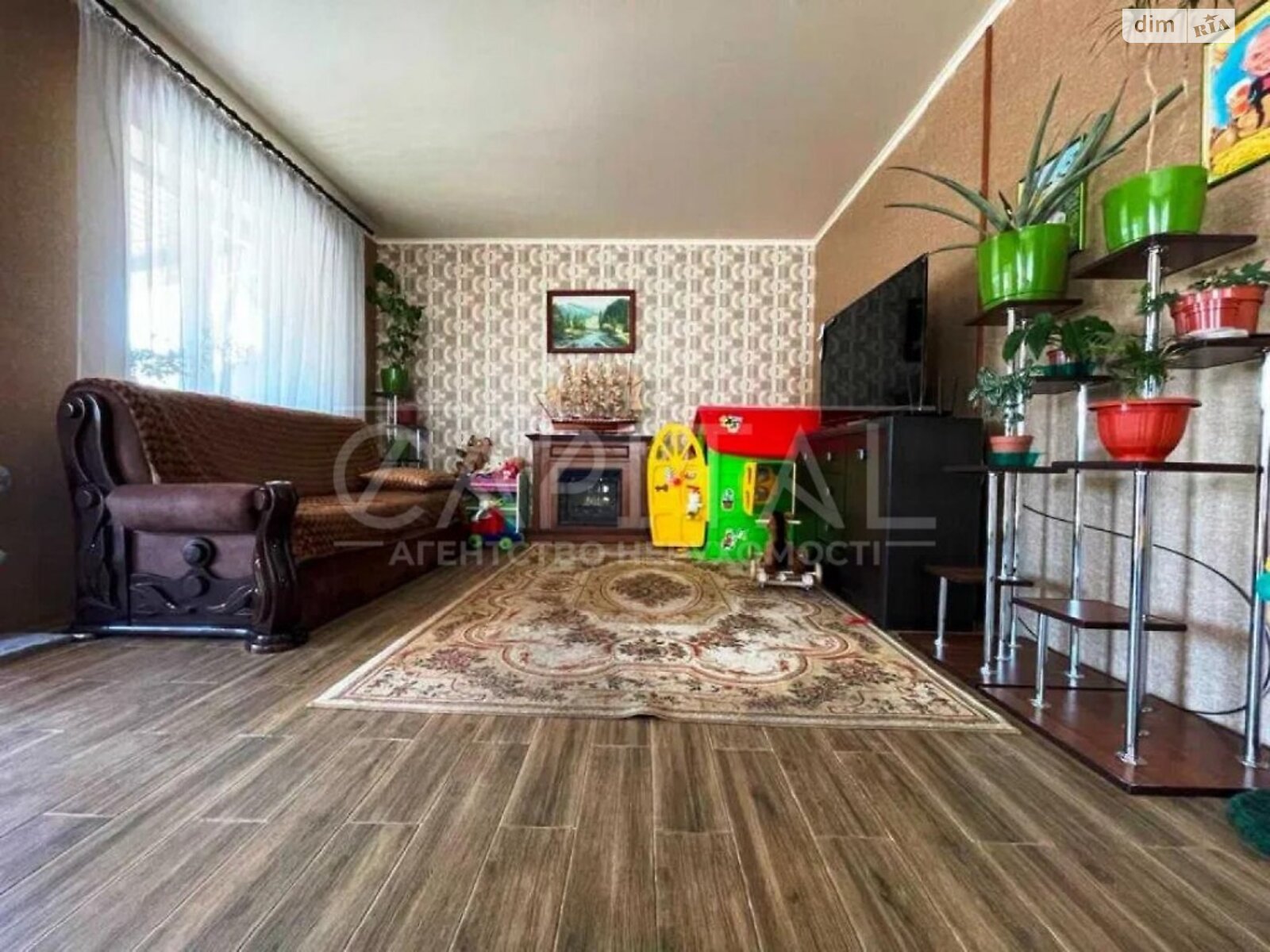 двухэтажный дом, 170 кв. м, кирпич. Продажа в Новых Петровцах фото 1