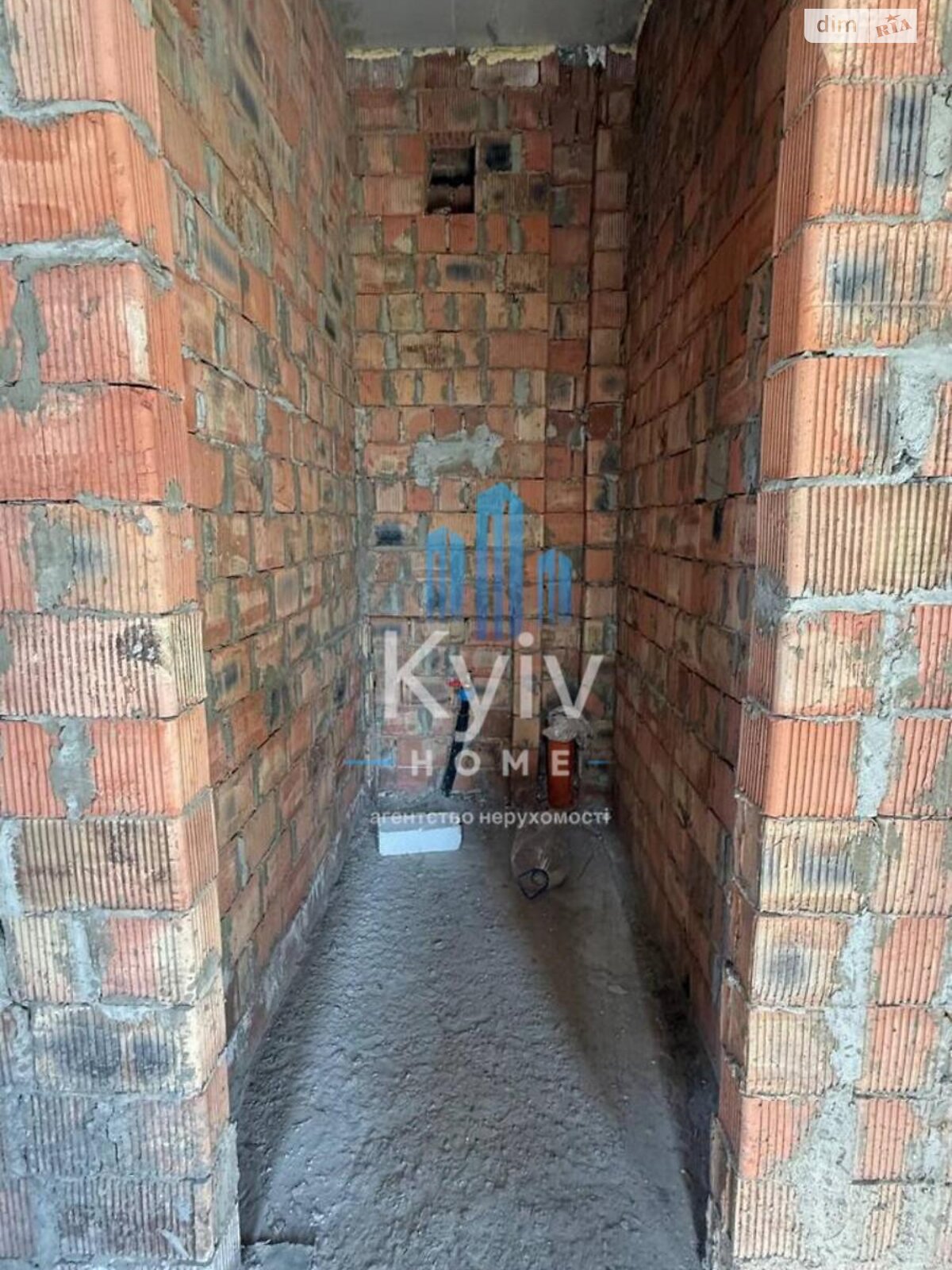 двоповерховий будинок, 110 кв. м, цегла. Продаж у Нових Петрівцях фото 1 двоповерховий будинок, 110 кв. м, цегла. Продаж у Нових Петрівцях фото 1