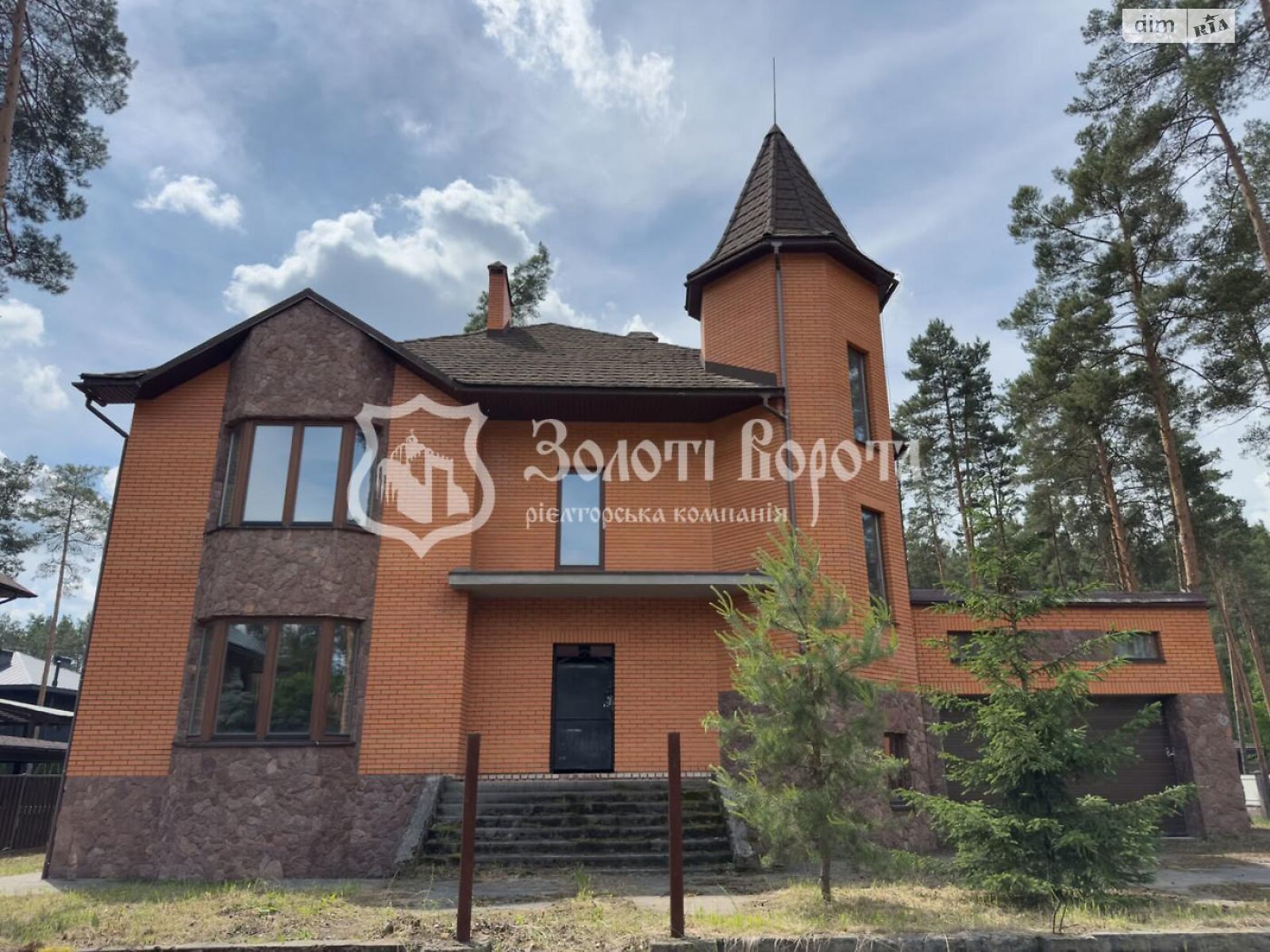 двухэтажный дом, 525.9 кв. м, кирпич. Продажа в Новых Петровцах фото 1 двухэтажный дом, 525.9 кв. м, кирпич. Продажа в Новых Петровцах фото 1