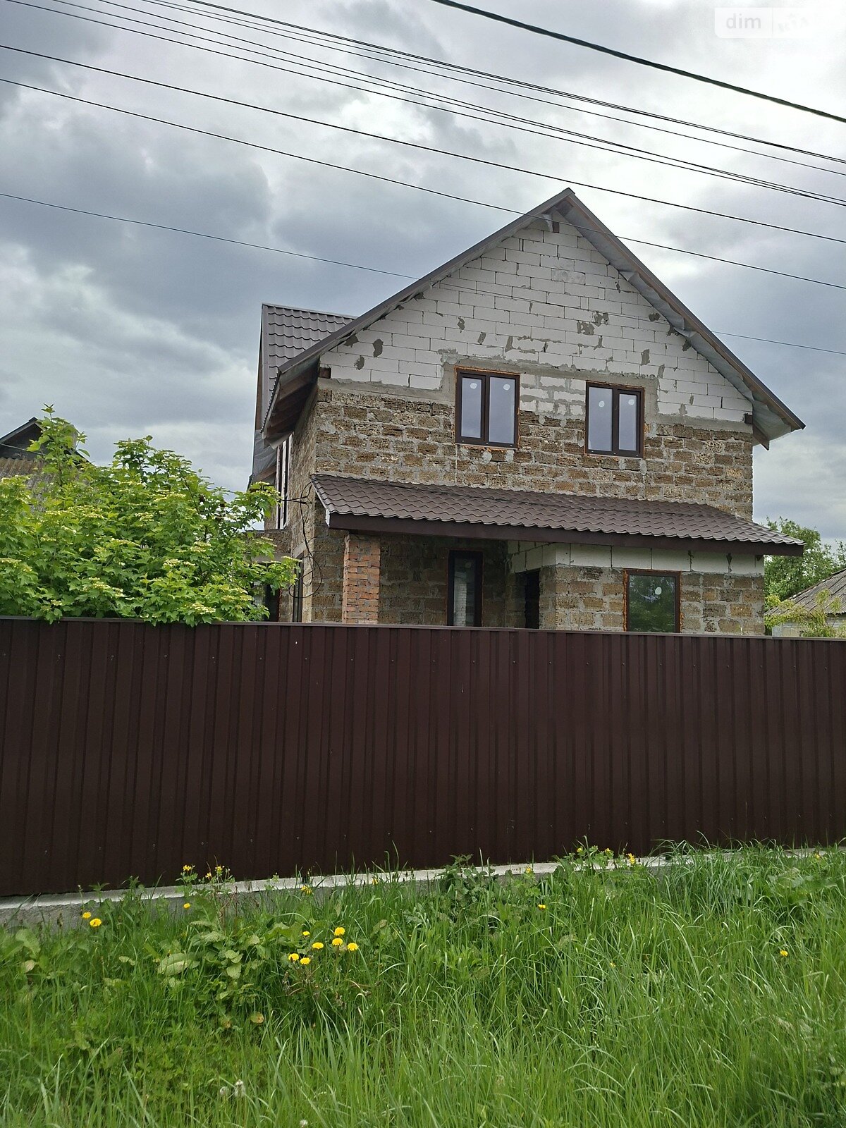 одноэтажный дом, 77.6 кв. м, кирпич. Продажа в Новых Петровцах фото 1 одноэтажный дом, 77.6 кв. м, кирпич. Продажа в Новых Петровцах фото 1