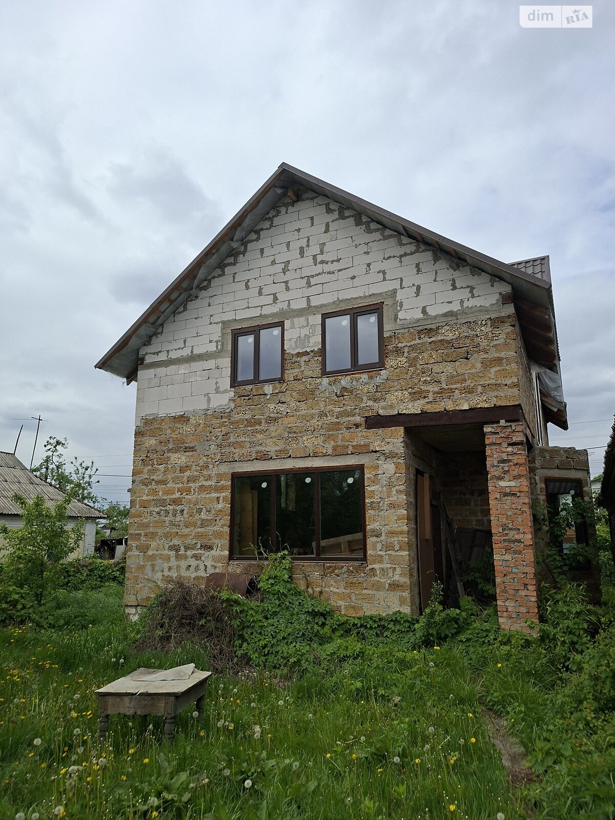 одноэтажный дом, 77.6 кв. м, кирпич. Продажа в Новых Петровцах фото 1 одноэтажный дом, 77.6 кв. м, кирпич. Продажа в Новых Петровцах фото 1