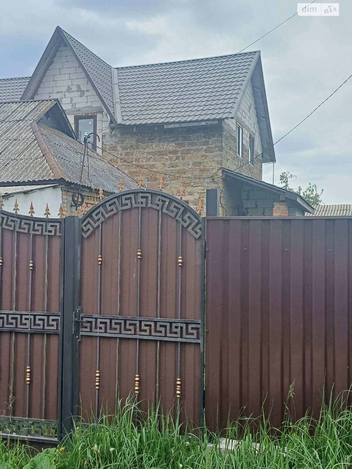 двоповерховий будинок, 160 кв. м, ракушняк. Продаж у Нових Петрівцях фото 1 двоповерховий будинок, 160 кв. м, ракушняк. Продаж у Нових Петрівцях фото 1