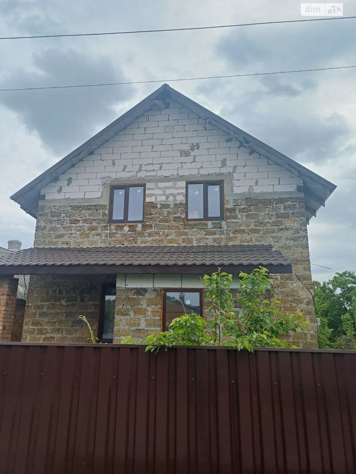 двоповерховий будинок, 160 кв. м, ракушняк. Продаж у Нових Петрівцях фото 1 двоповерховий будинок, 160 кв. м, ракушняк. Продаж у Нових Петрівцях фото 1