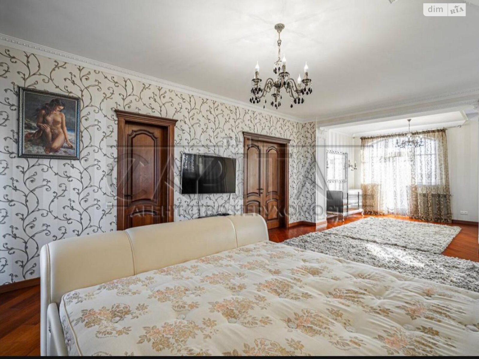 трехэтажный дом, 287.2 кв. м, кирпич. Продажа в Новых Петровцах фото 1 трехэтажный дом, 287.2 кв. м, кирпич. Продажа в Новых Петровцах фото 1