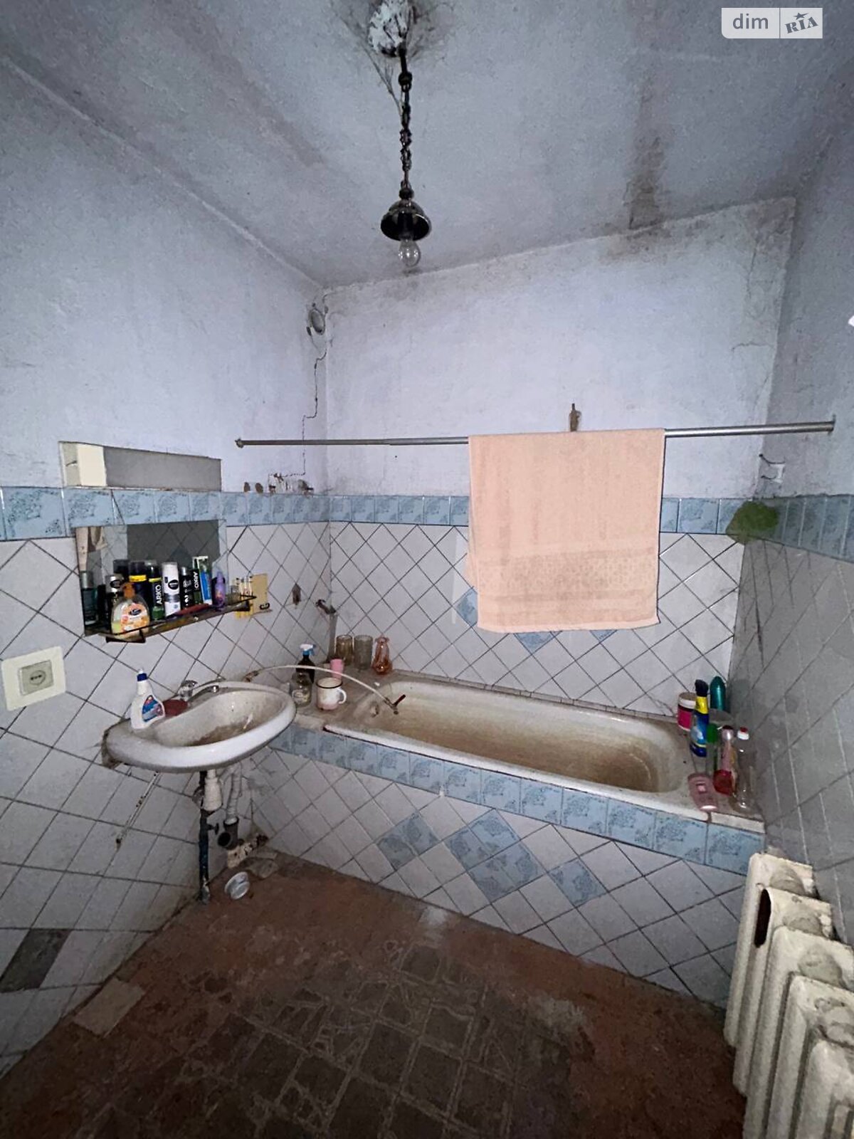 одноэтажный дом с гаражом, 105.4 кв. м, кирпич. Продажа в НовыйБуге район Новый Буг фото 1 одноэтажный дом с гаражом, 105.4 кв. м, кирпич. Продажа в НовыйБуге район Новый Буг фото 1