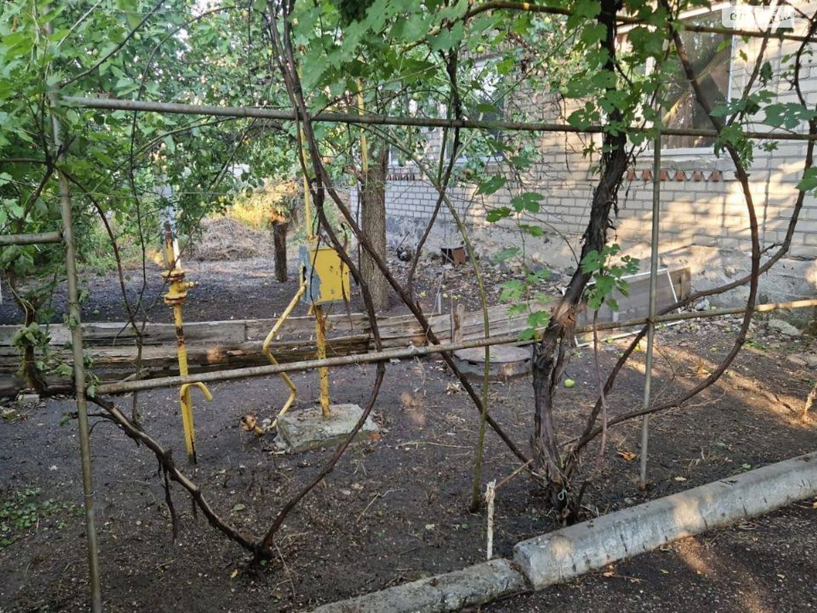 одноэтажный дом с гаражом, 105.4 кв. м, кирпич. Продажа в НовыйБуге район Новый Буг фото 1 одноэтажный дом с гаражом, 105.4 кв. м, кирпич. Продажа в НовыйБуге район Новый Буг фото 1